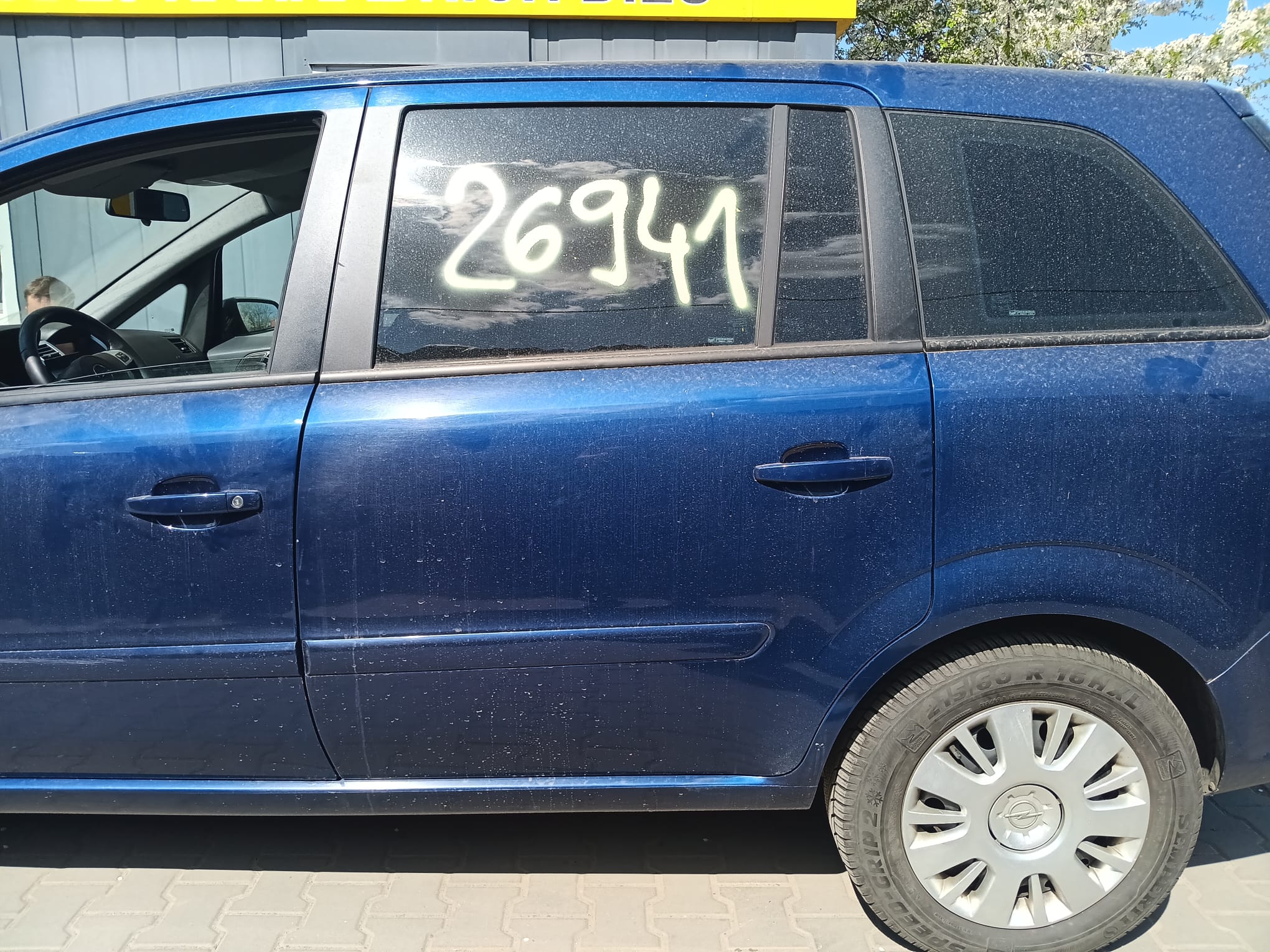 left_rear_door