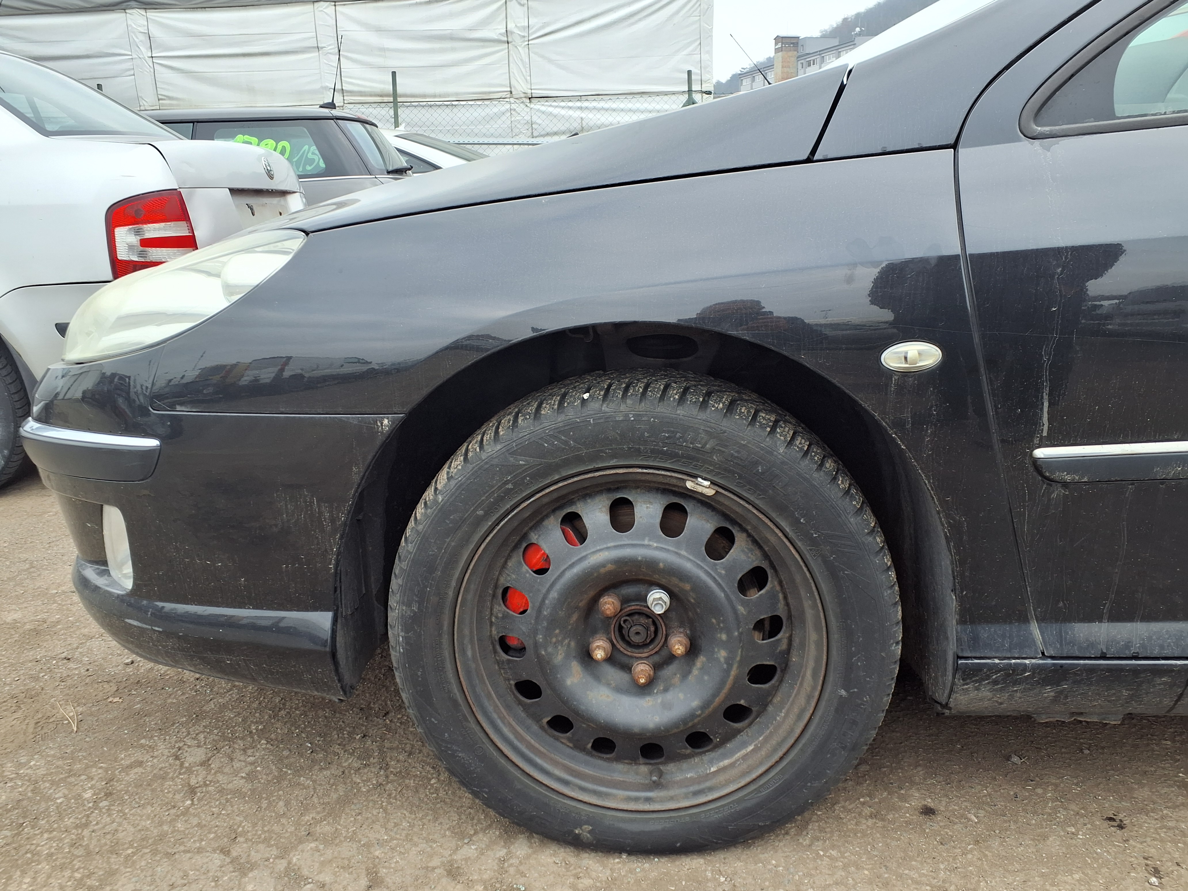 front_left_fender