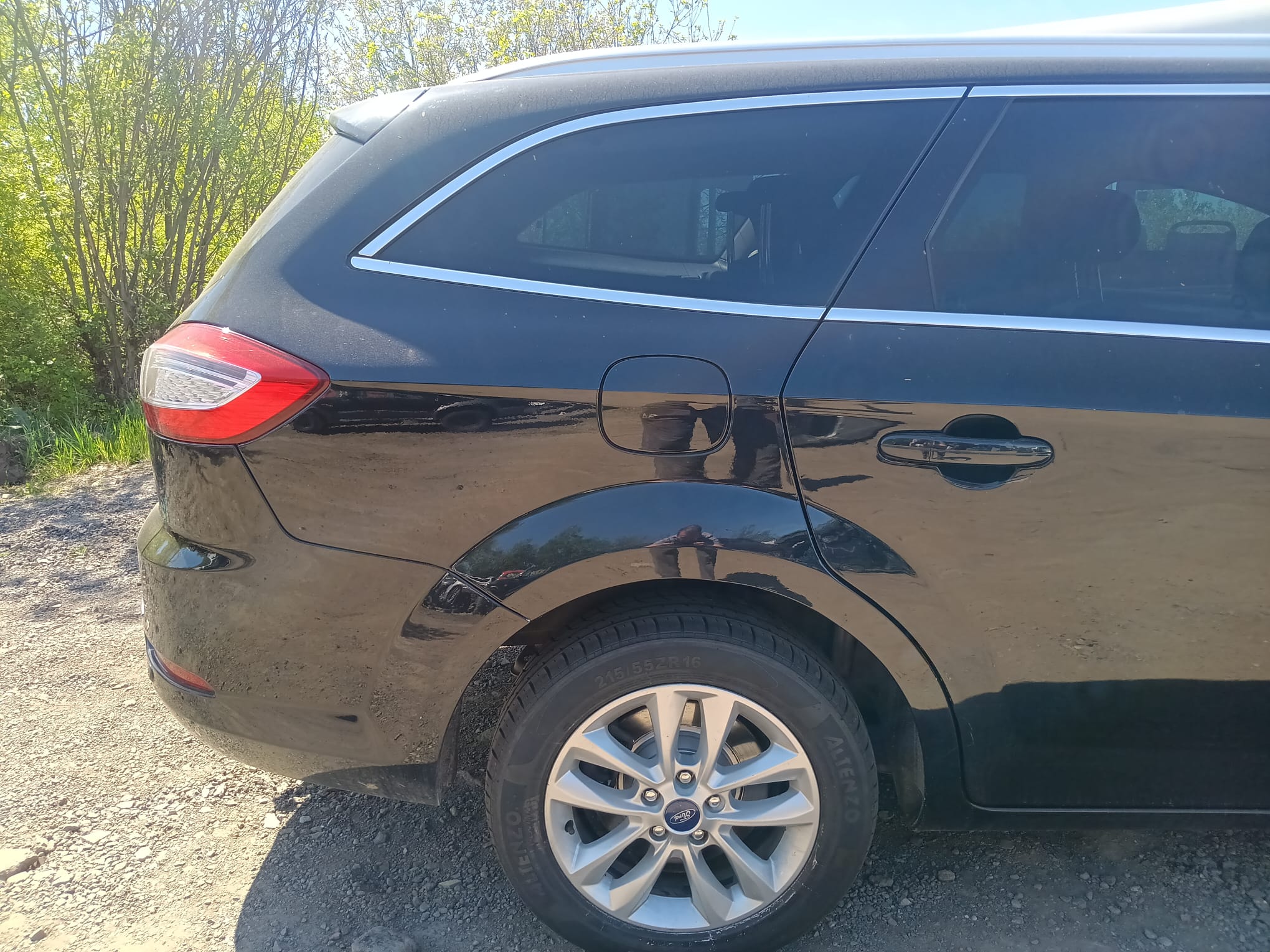 rear_right_fender