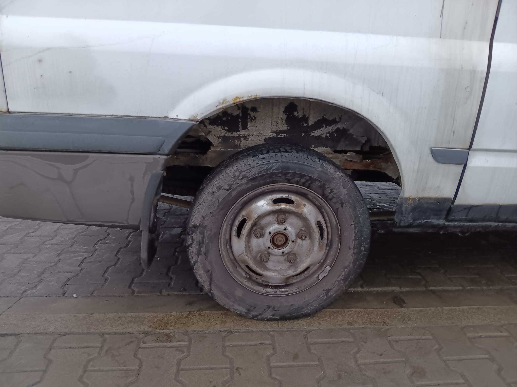 rear_right_wheel