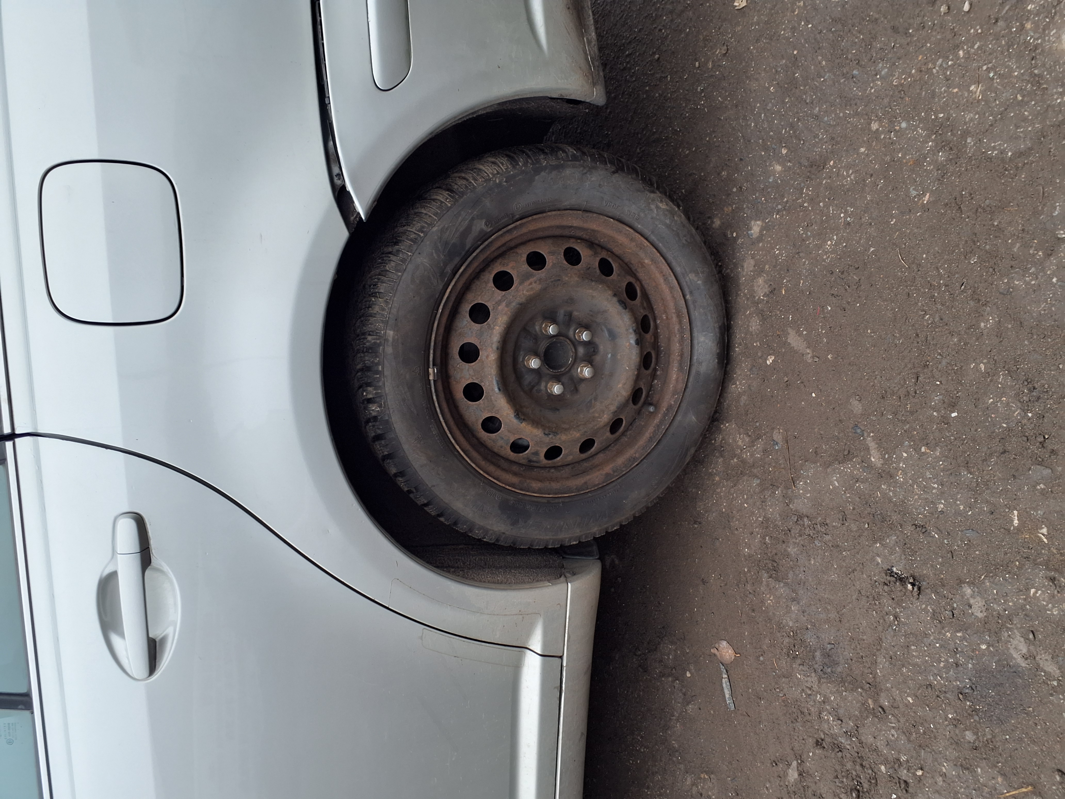 rear_left_wheel