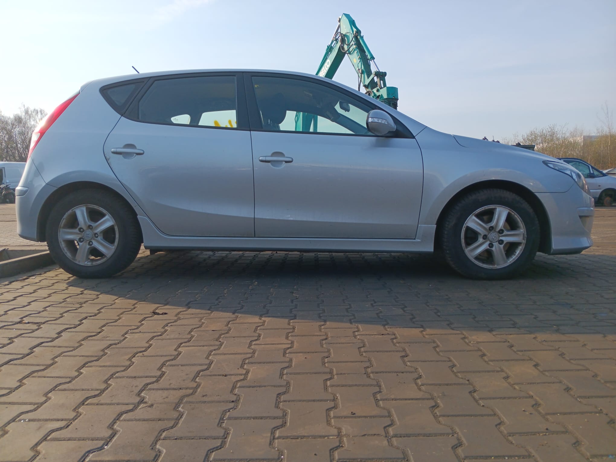 right_side_view