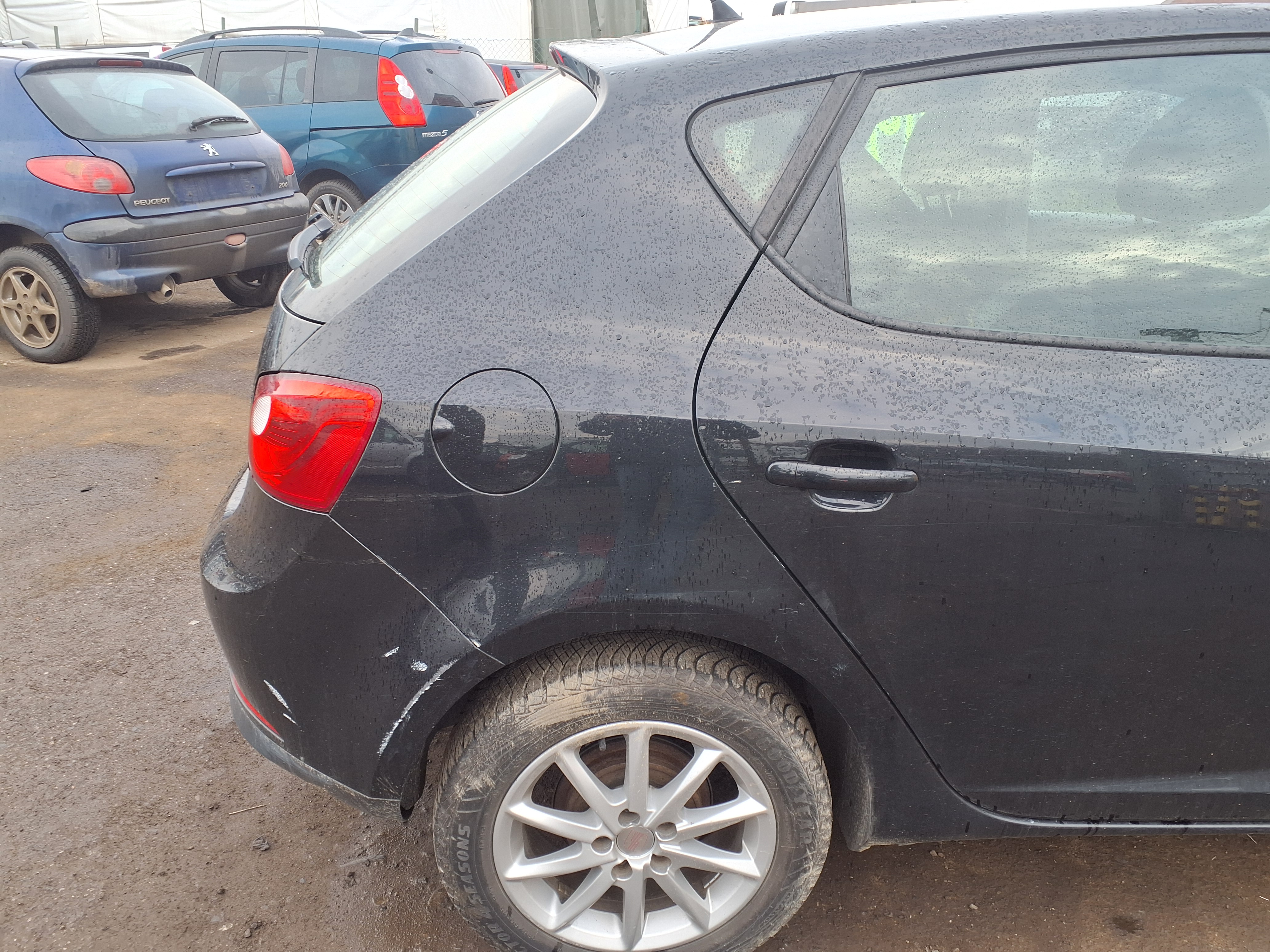 rear_right_fender