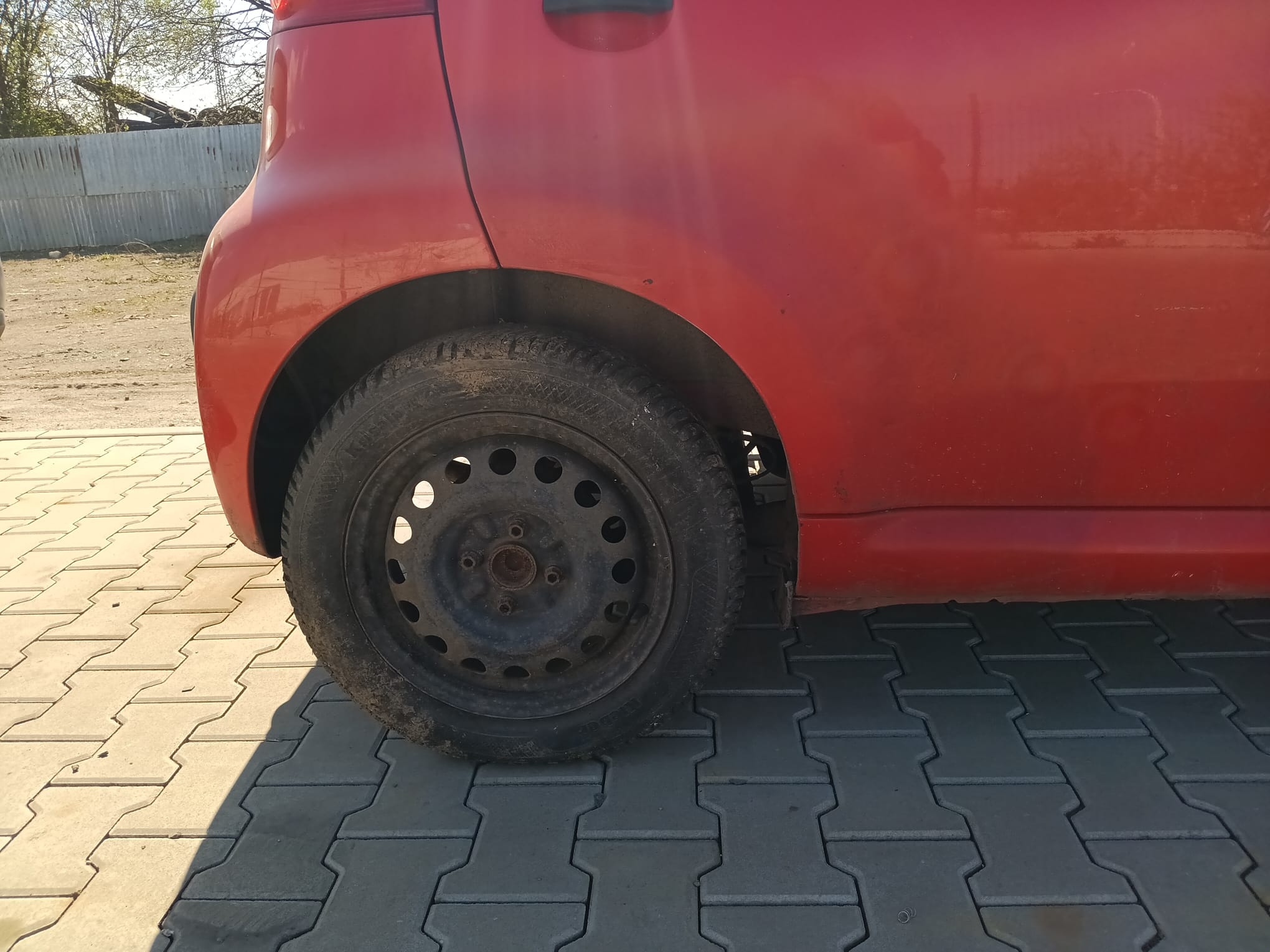 rear_right_wheel