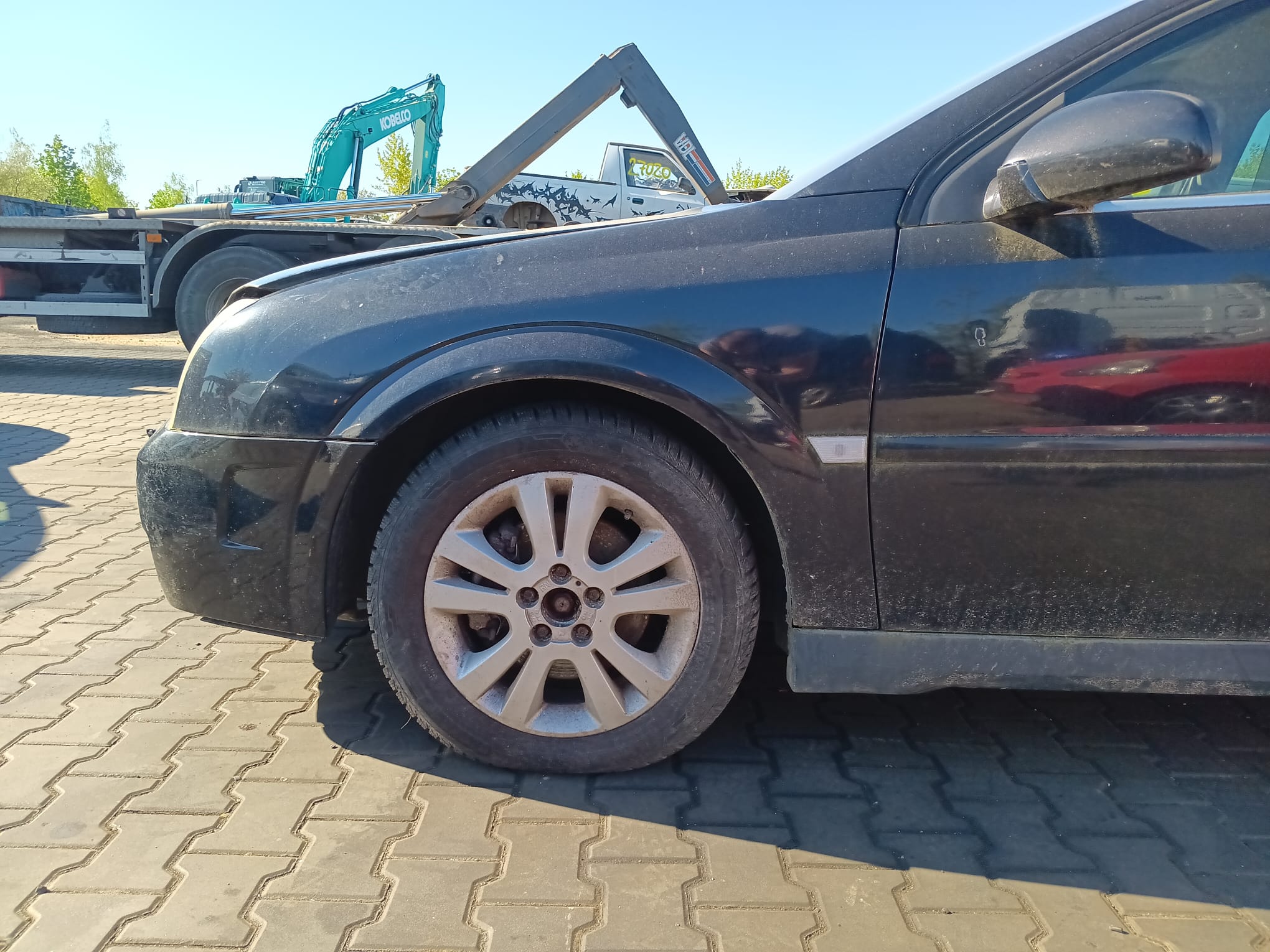 front_left_fender