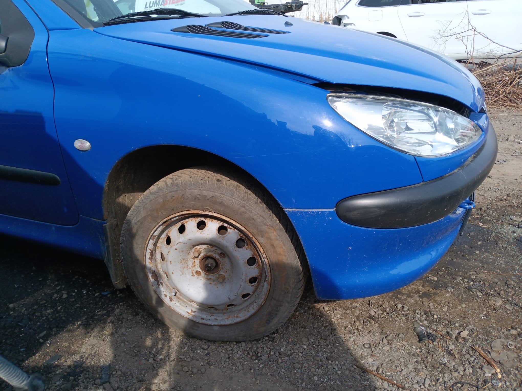 front_right_fender
