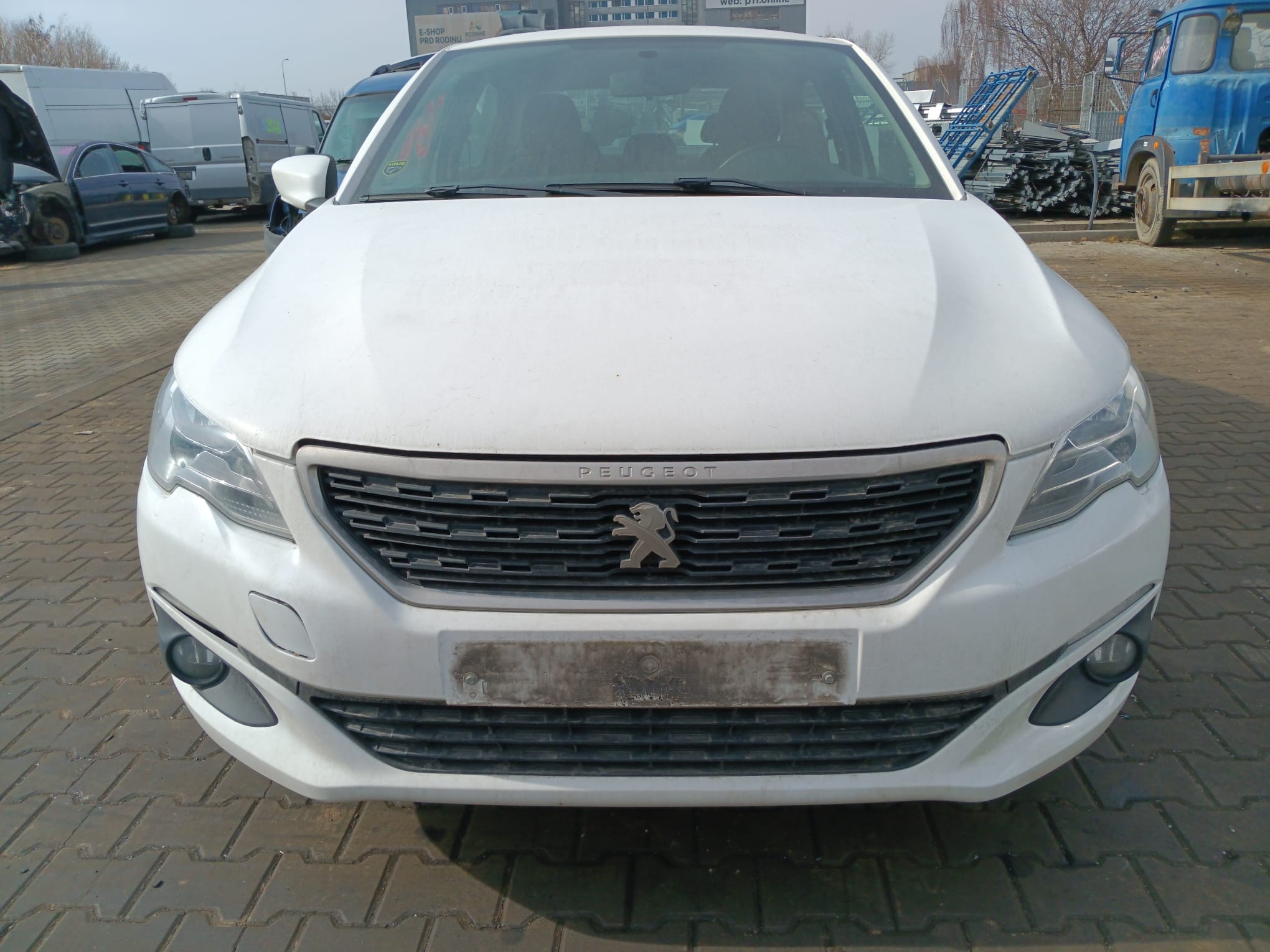 front_view