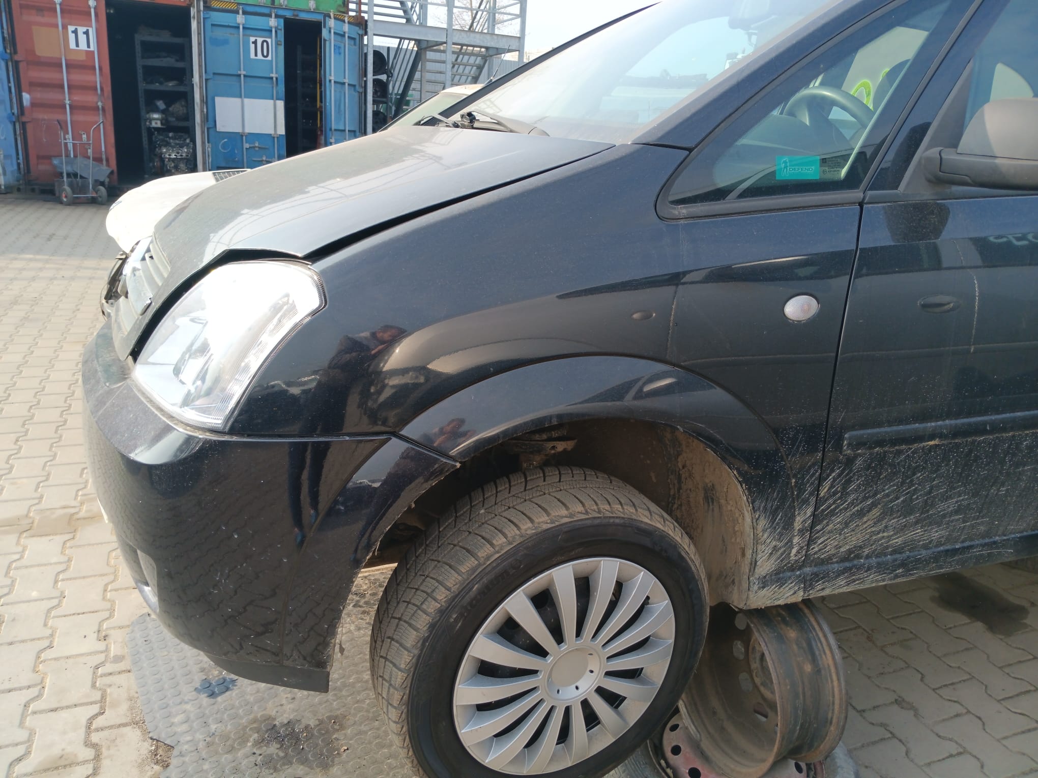 front_left_fender