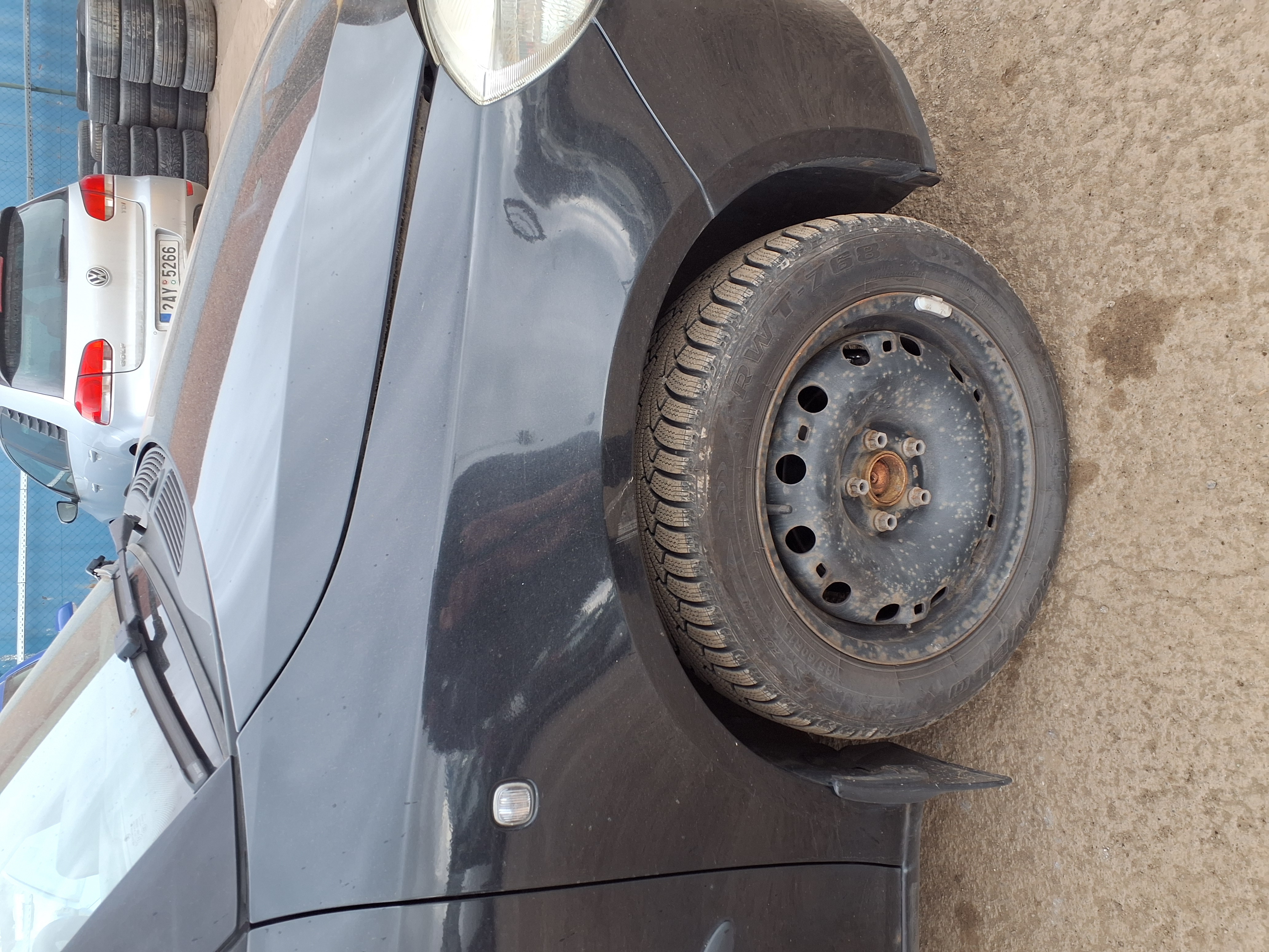 front_right_fender