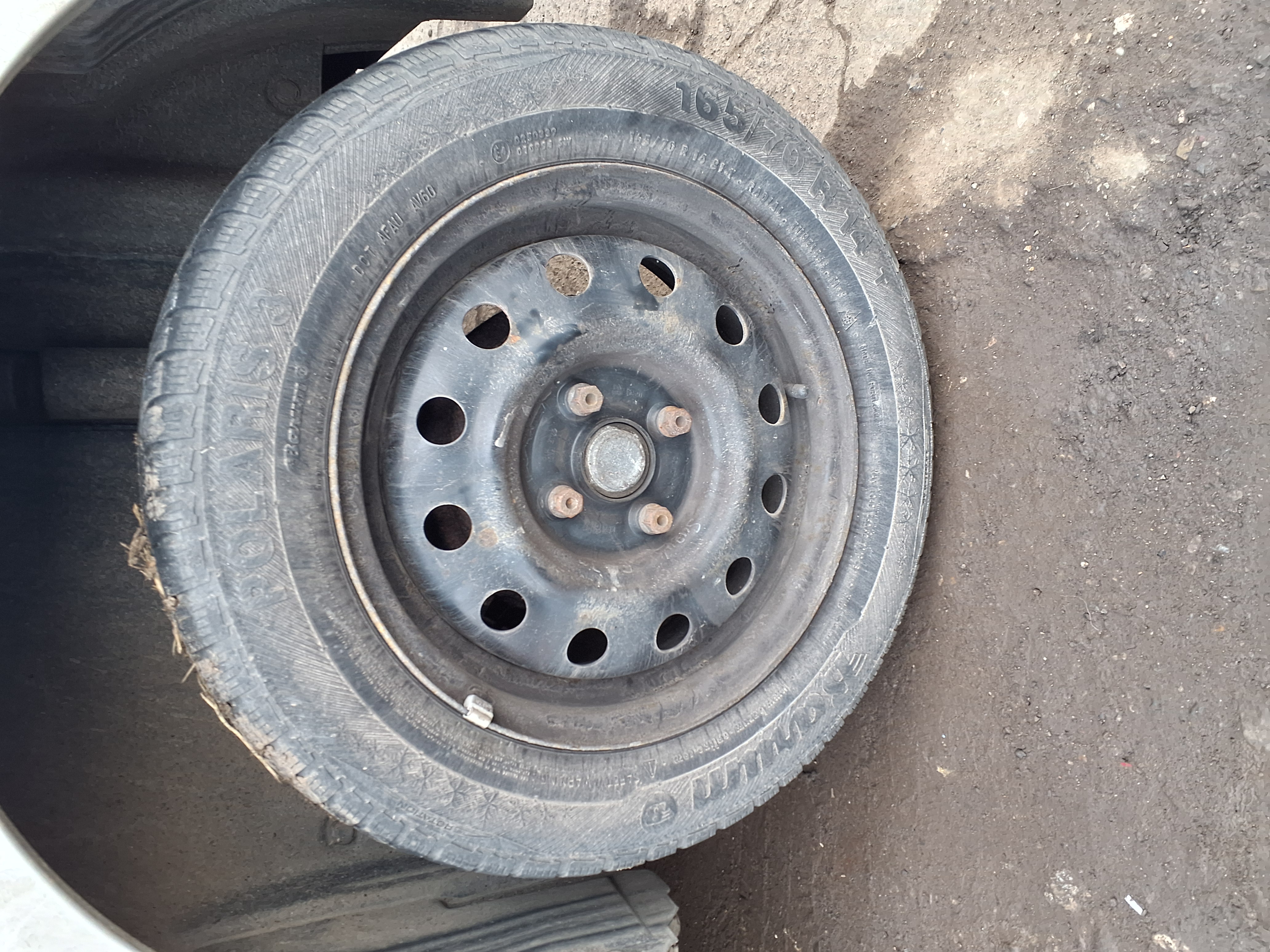 rear_left_wheel