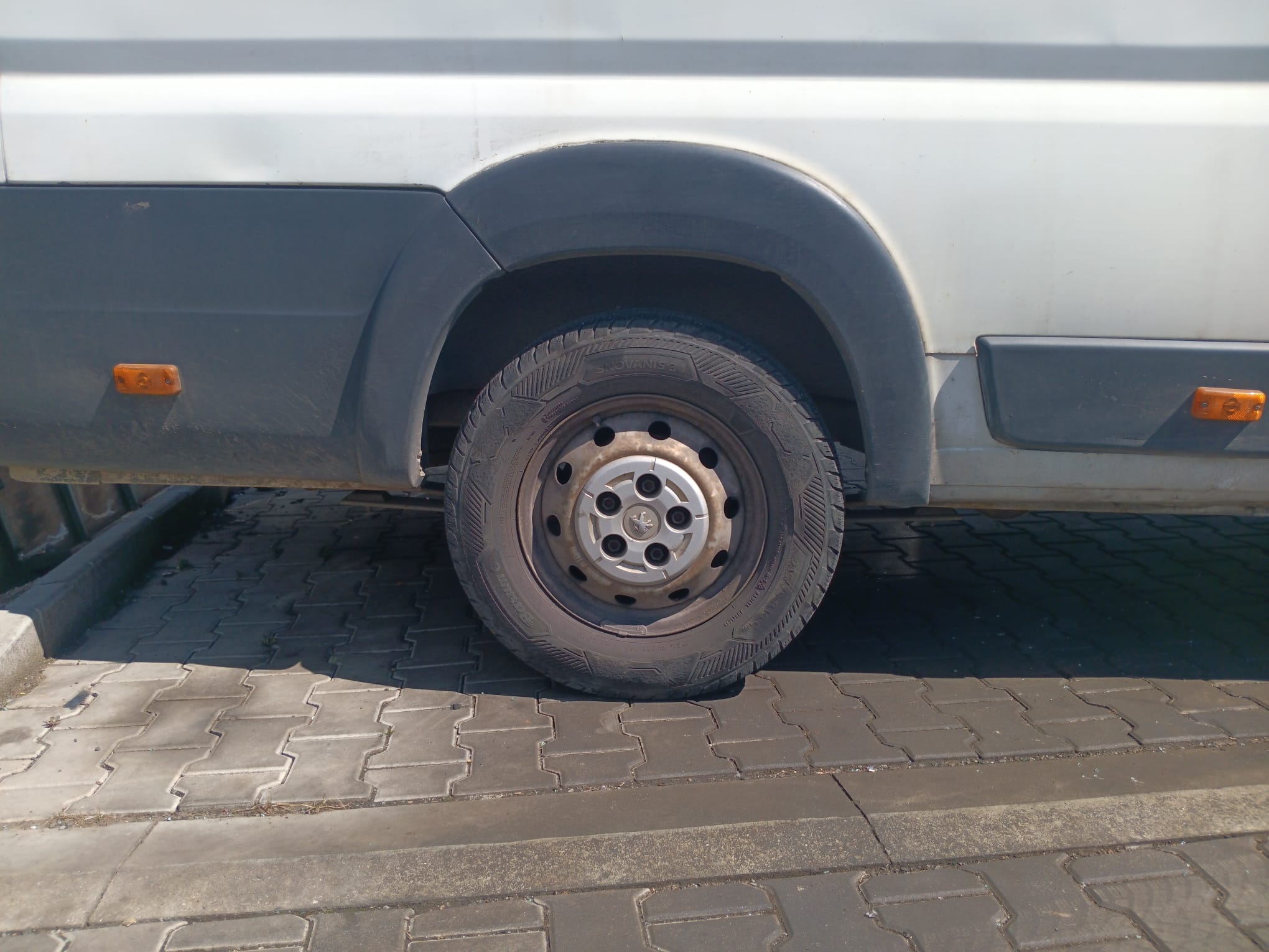 rear_right_wheel