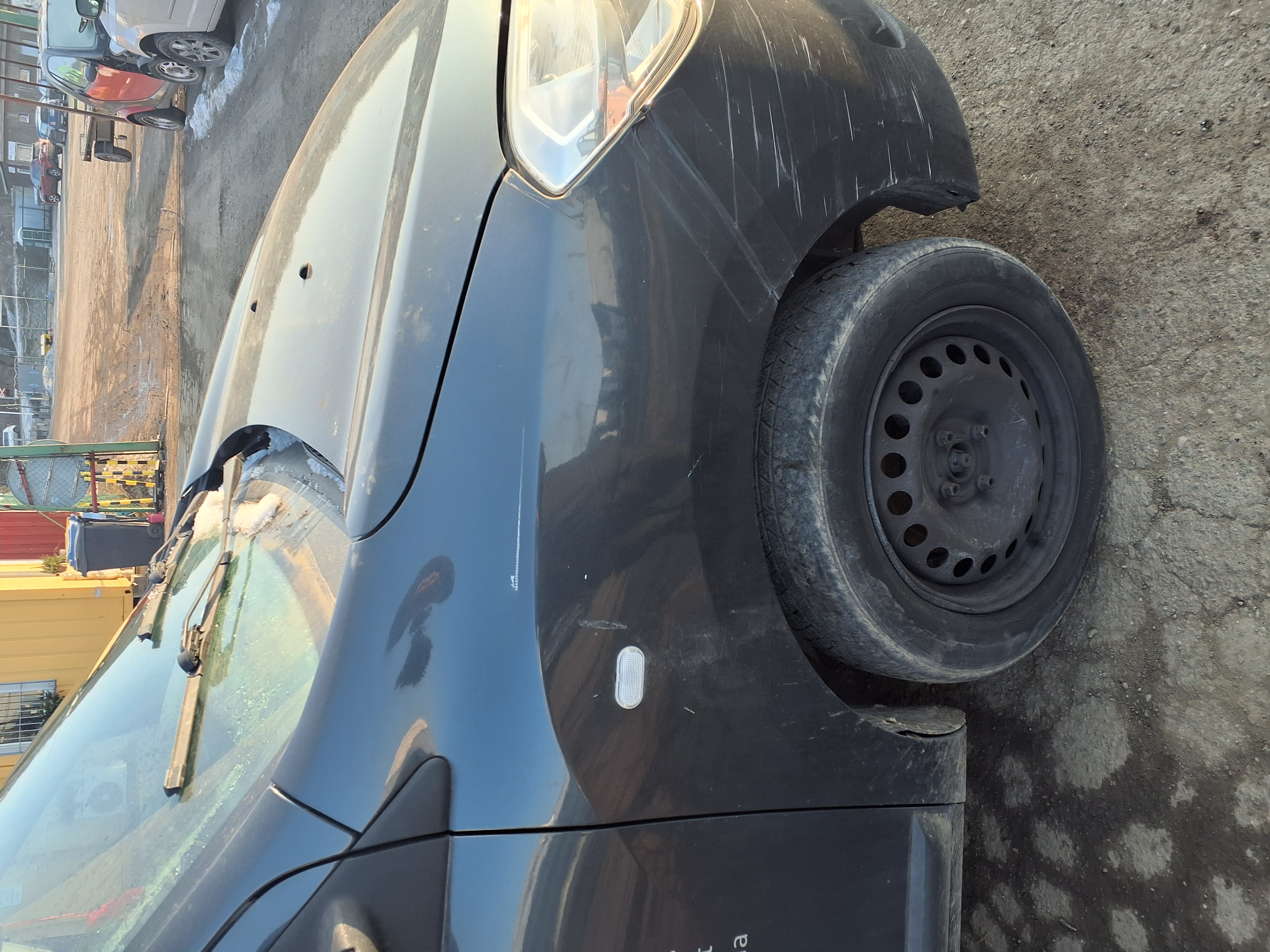 front_right_fender