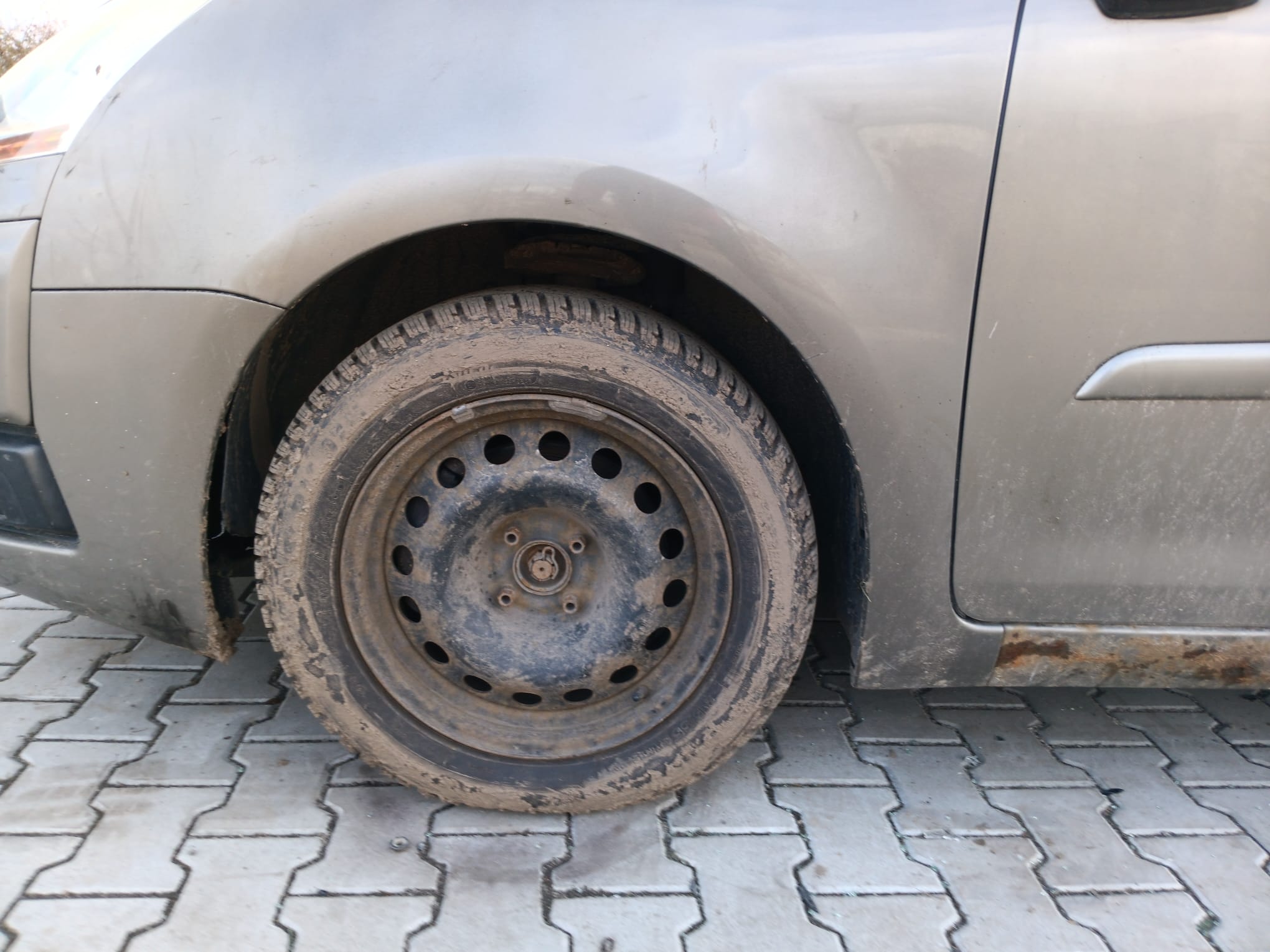 front_left_wheel