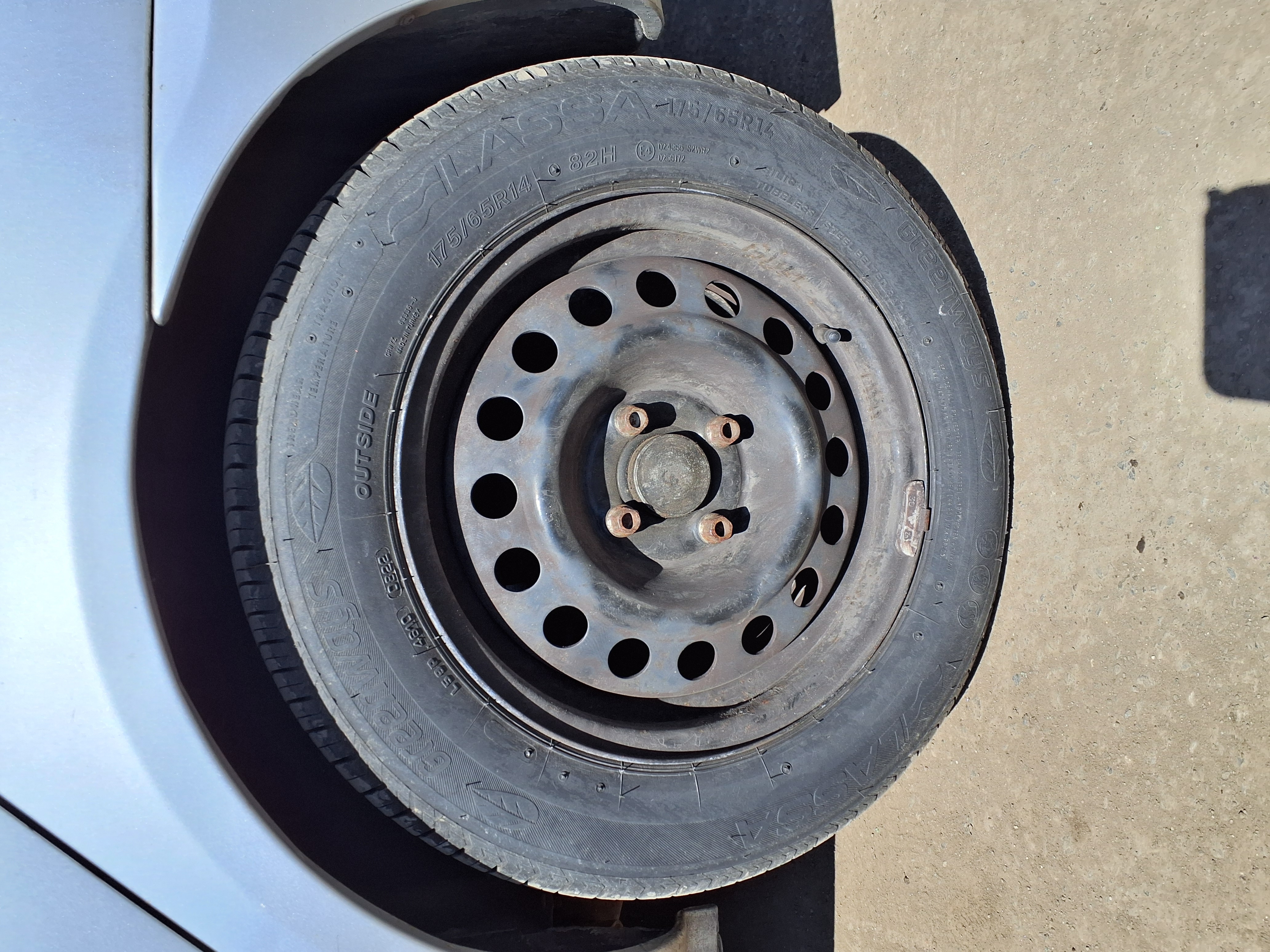 rear_left_wheel