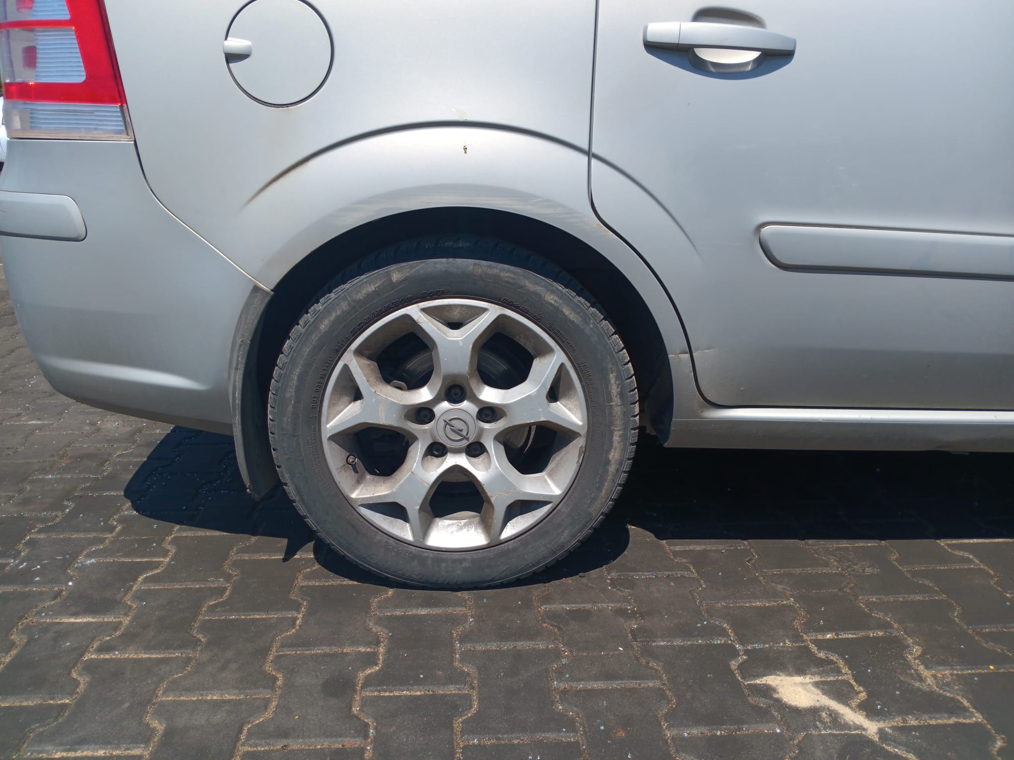 rear_right_wheel