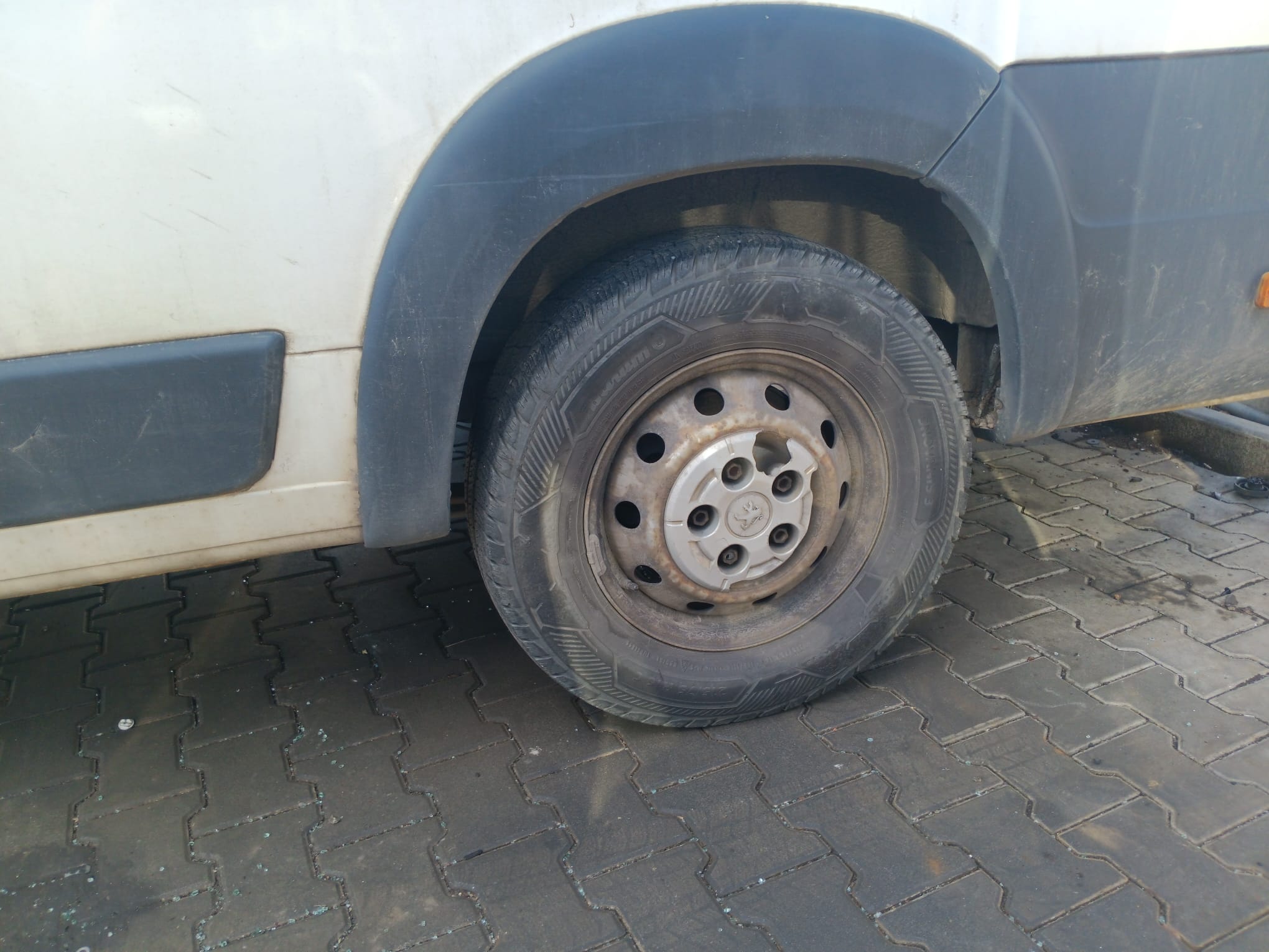 rear_left_wheel