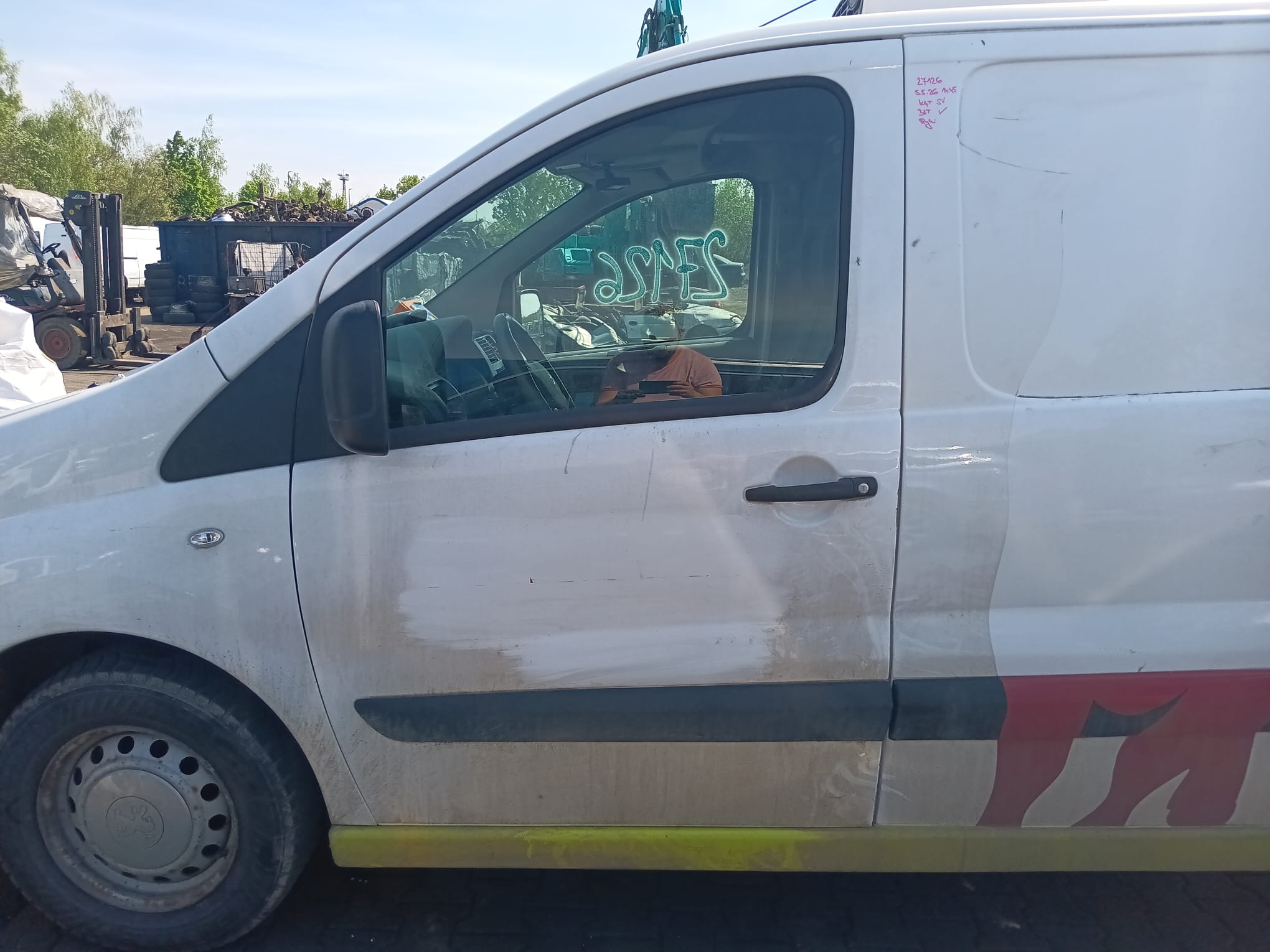 left_door