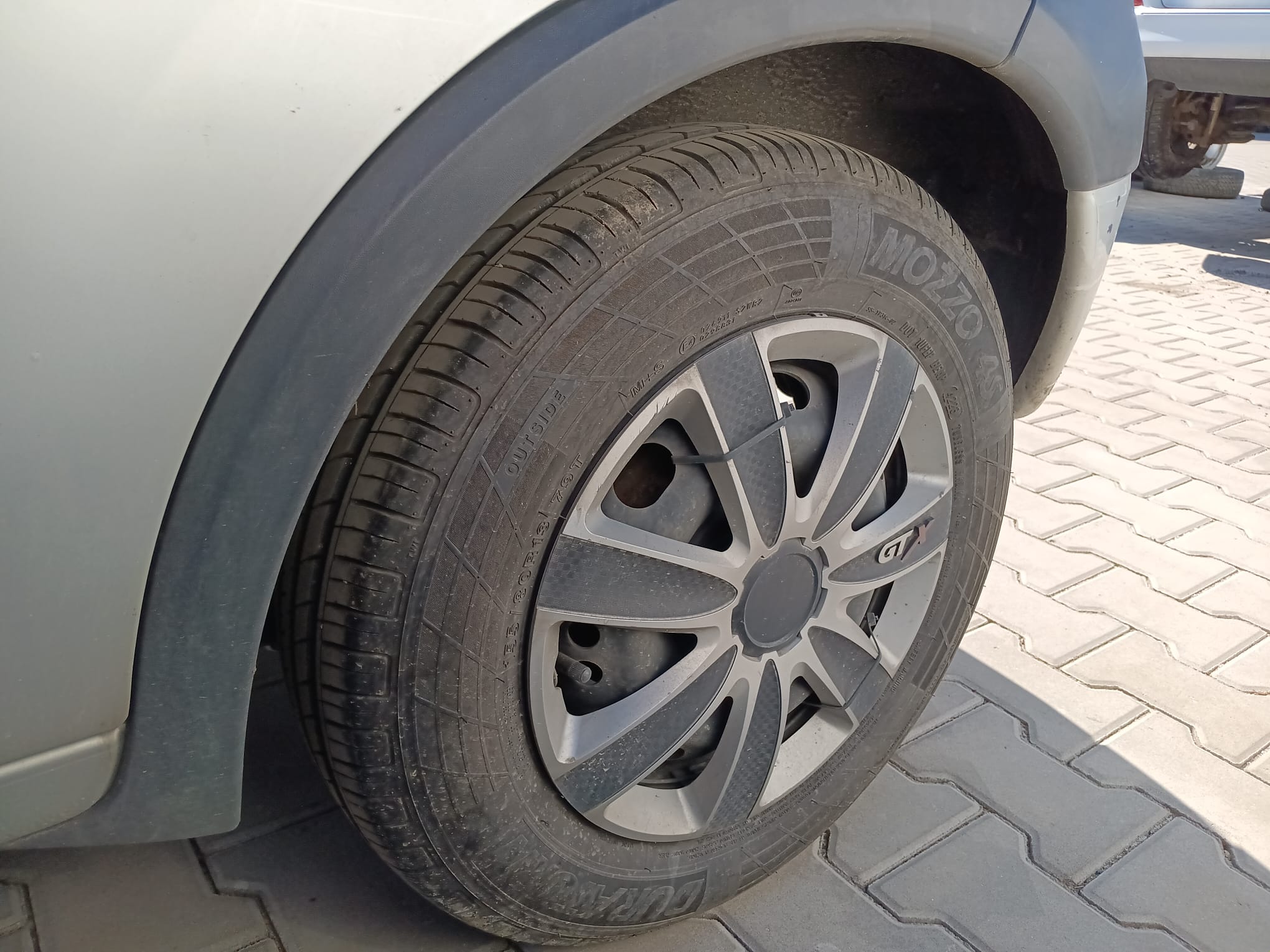 rear_left_wheel
