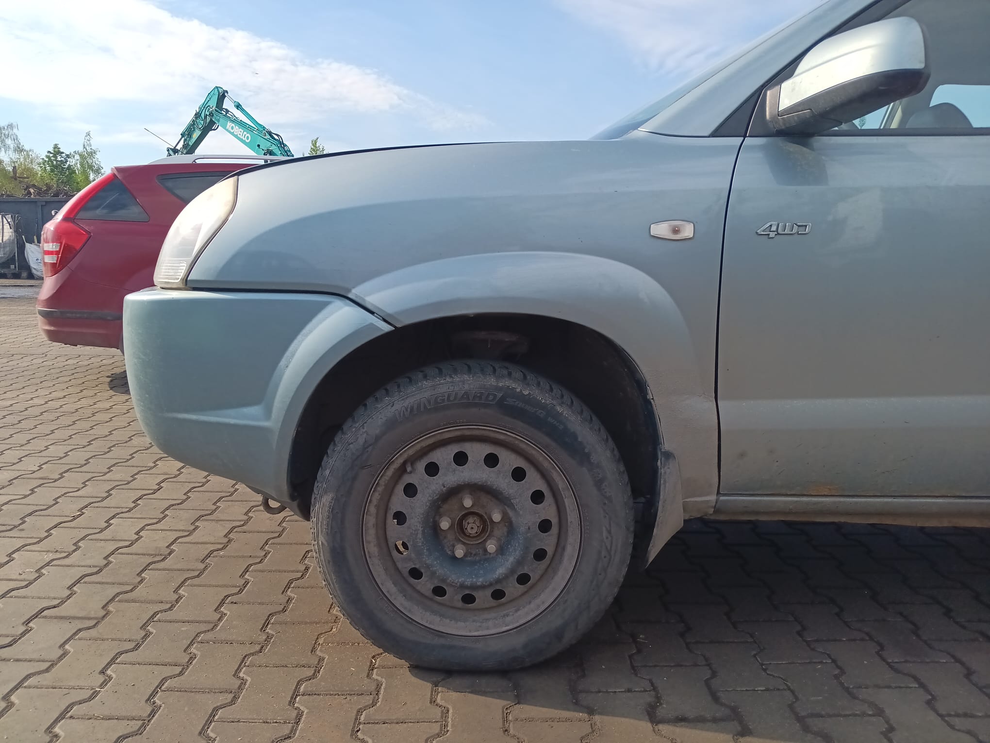 front_left_fender