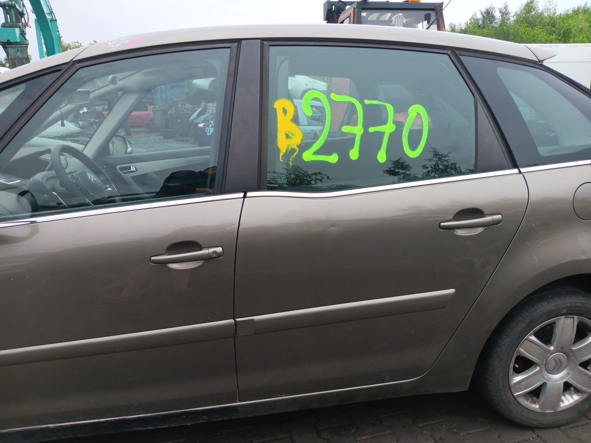left_rear_door