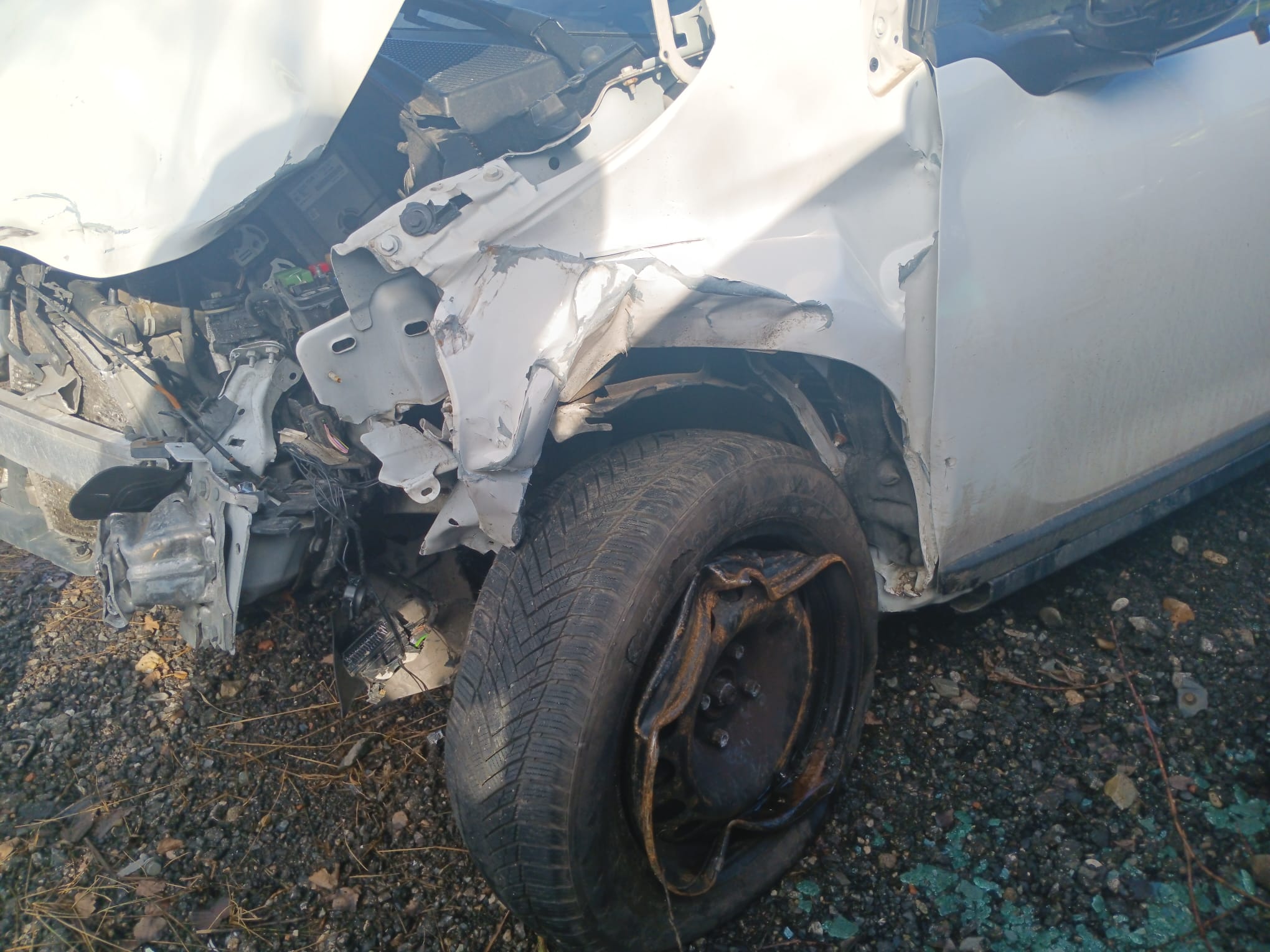 front_left_fender