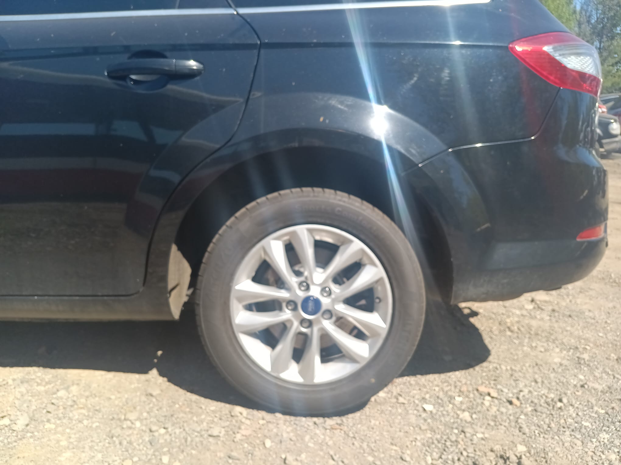 rear_left_wheel