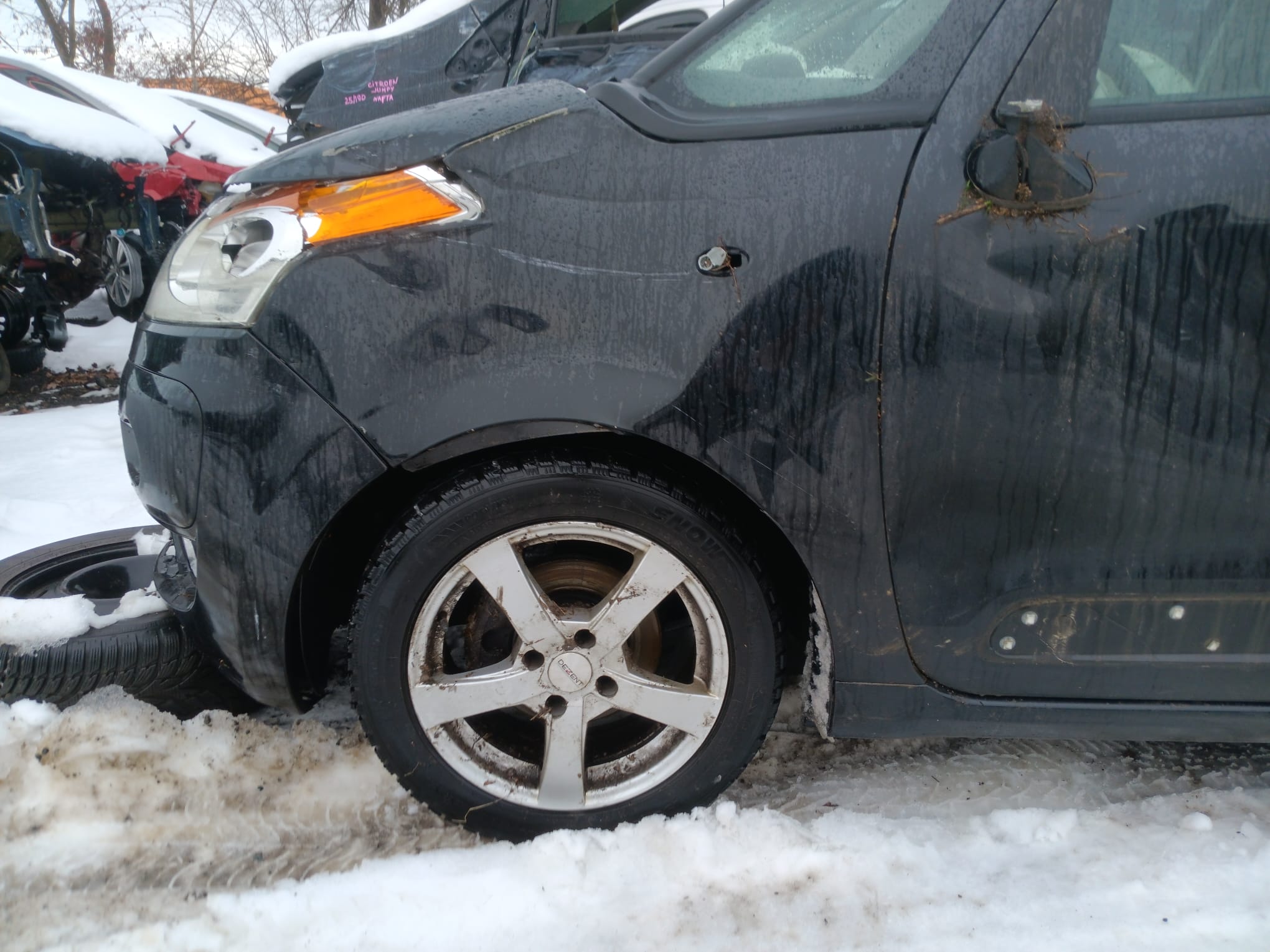 front_left_fender