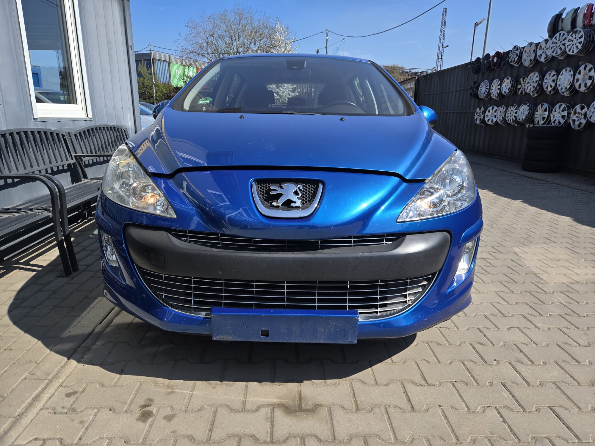 front_view