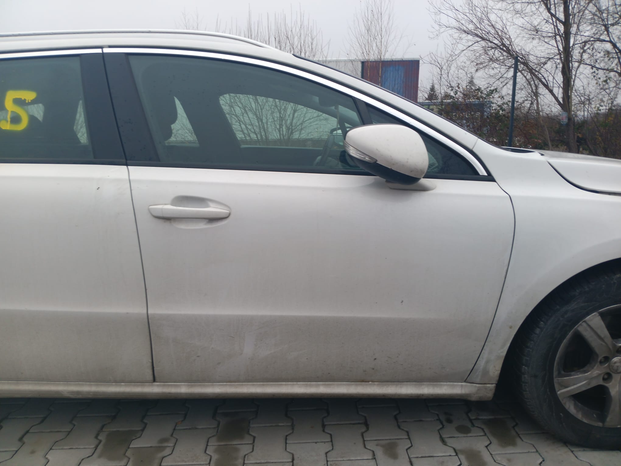 right_front_door