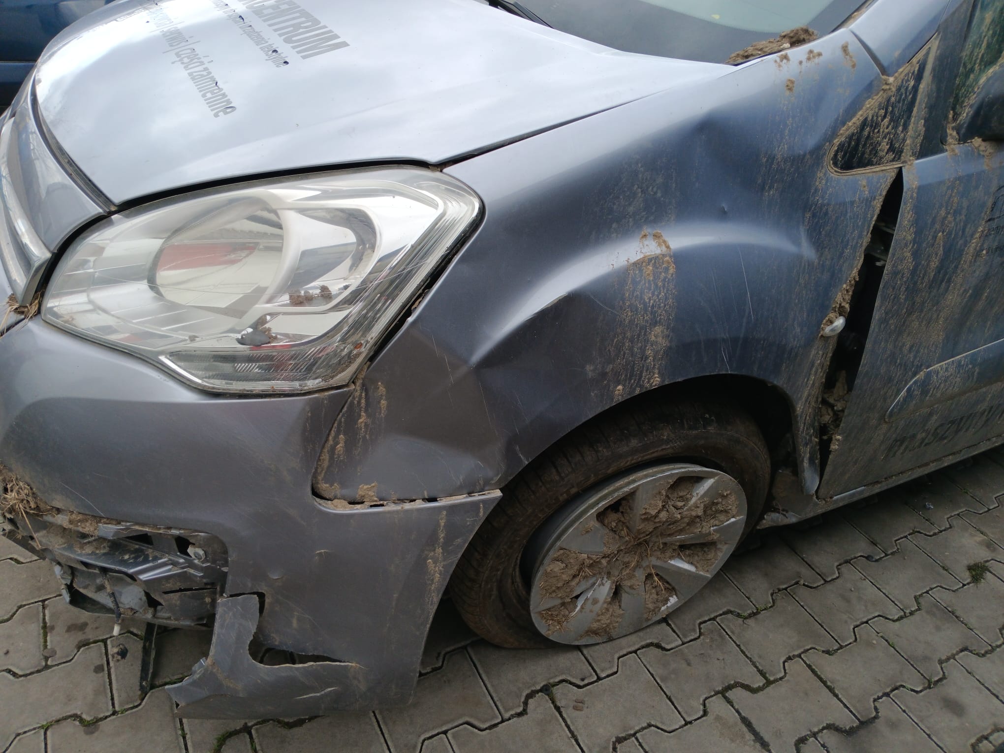 front_left_fender