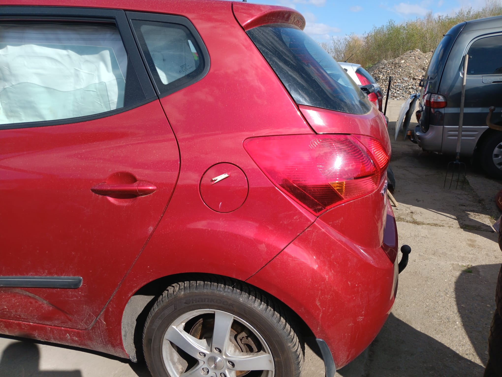rear_left_fender