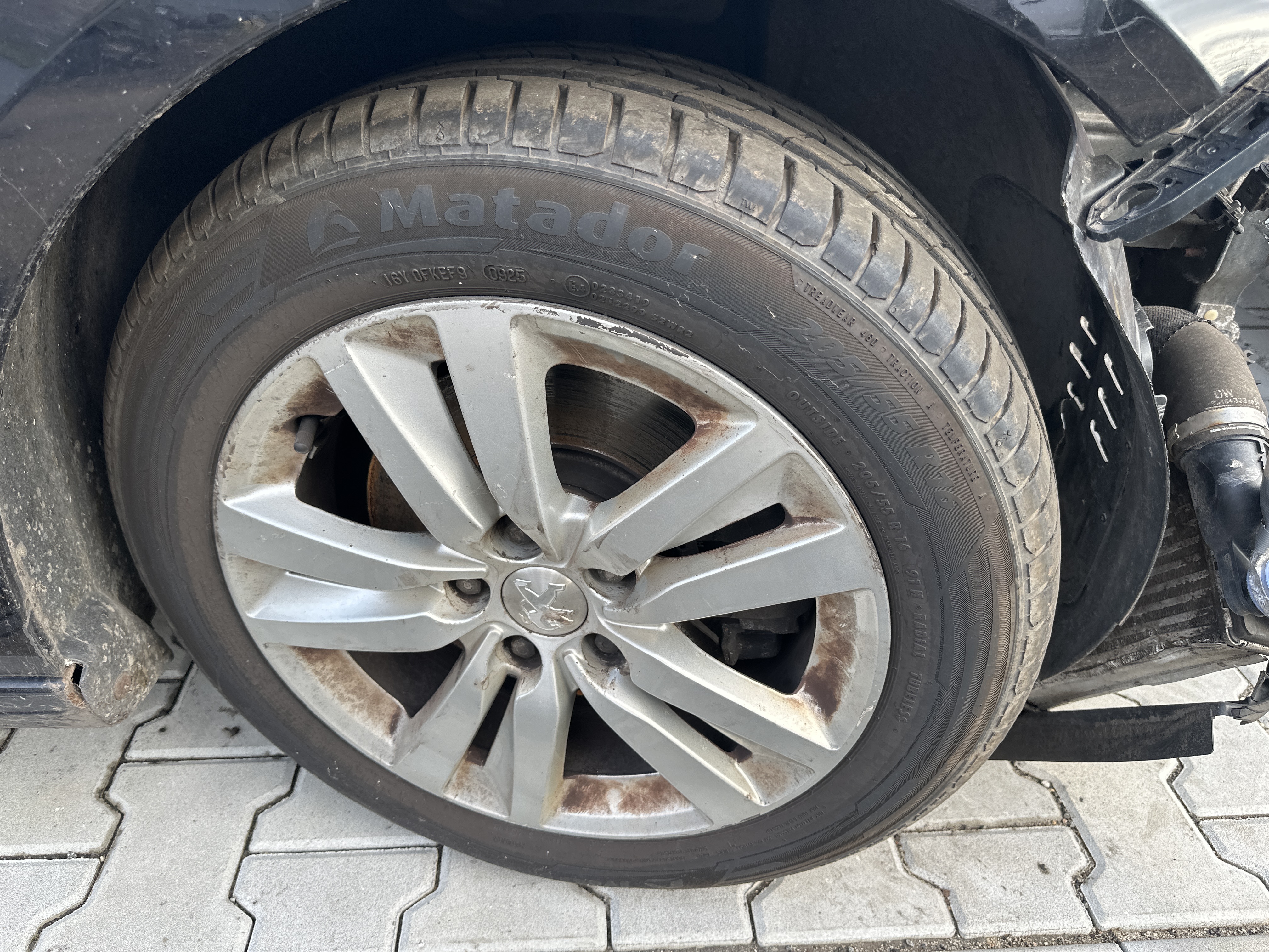 front_right_wheel