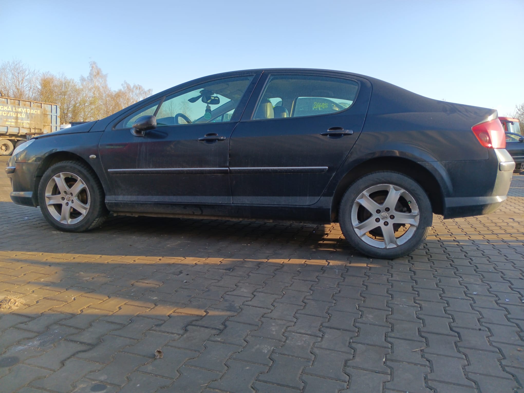 left_side_view