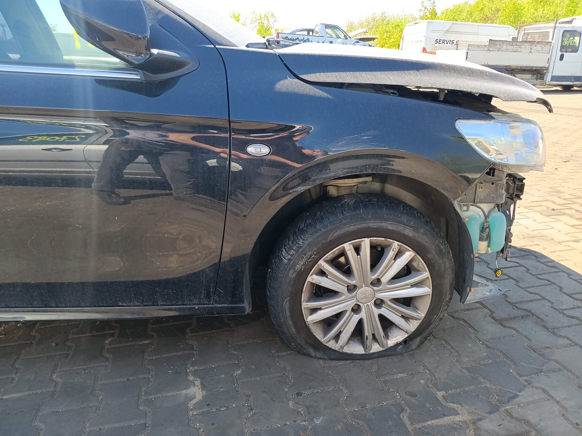 front_right_fender