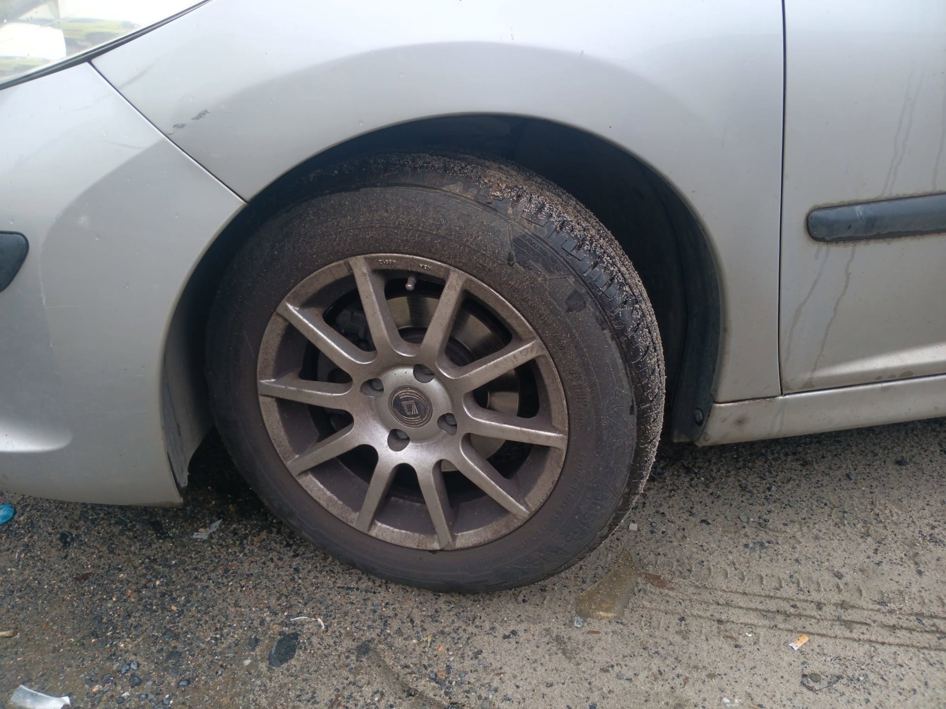 front_left_wheel