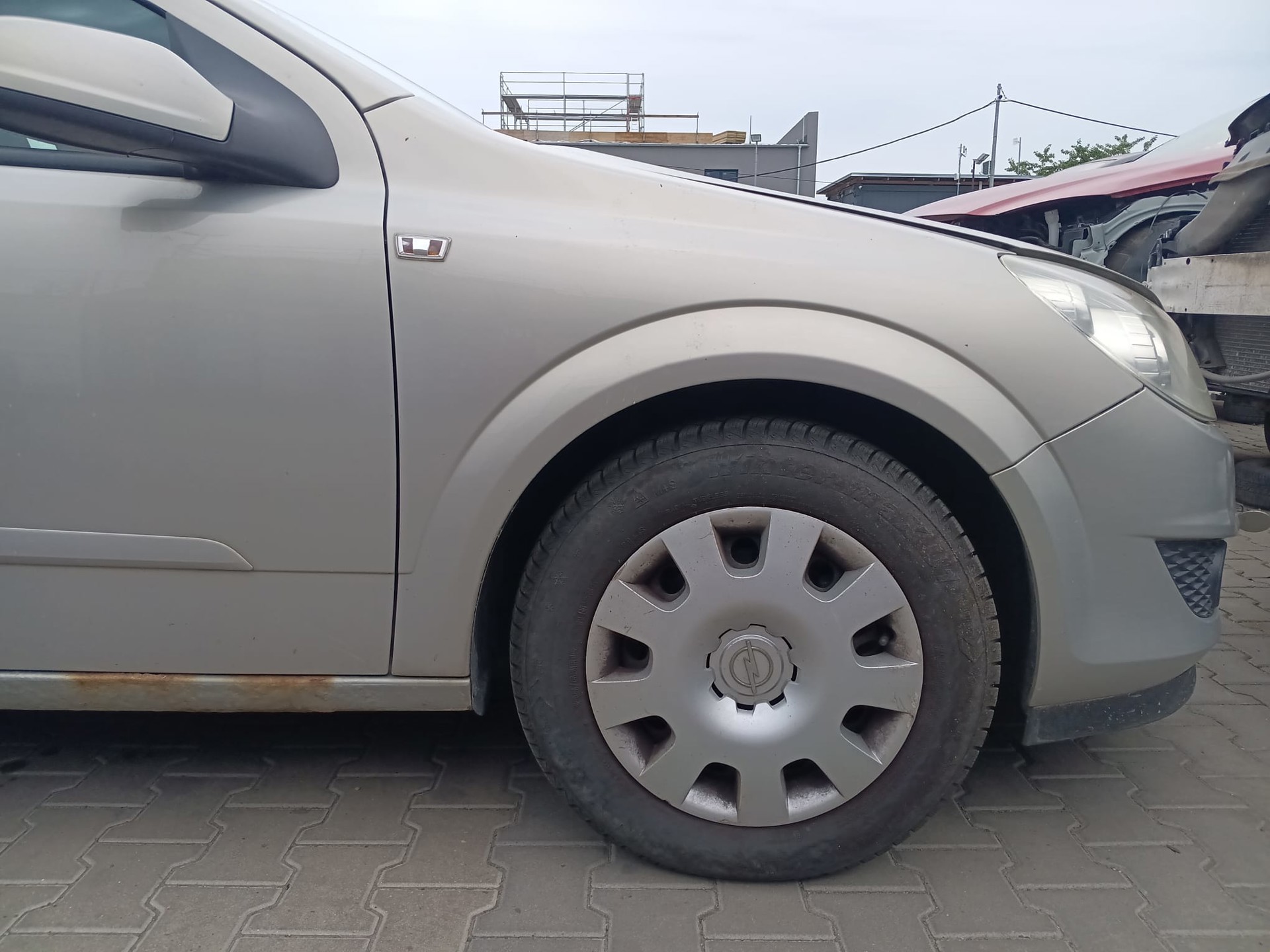 front_right_fender