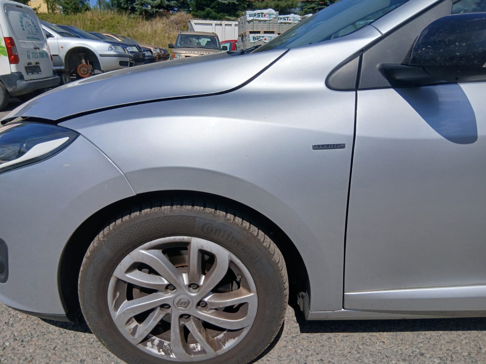 front_left_fender