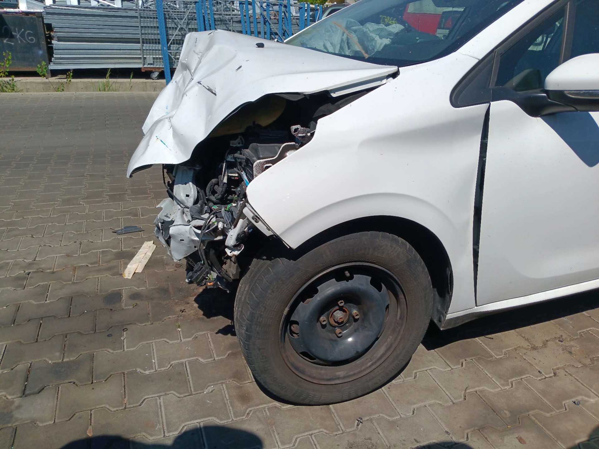 front_left_fender