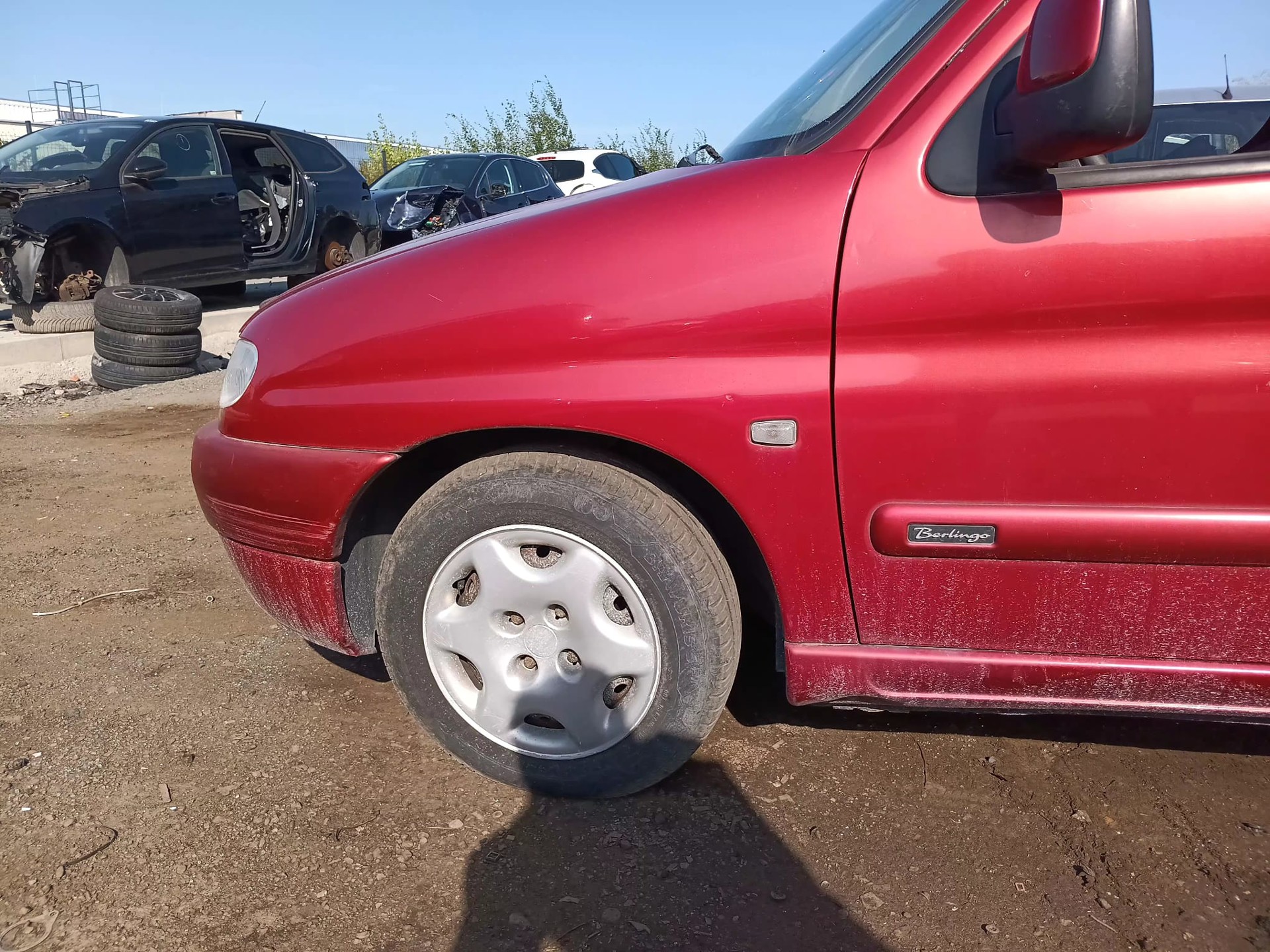 front_left_fender