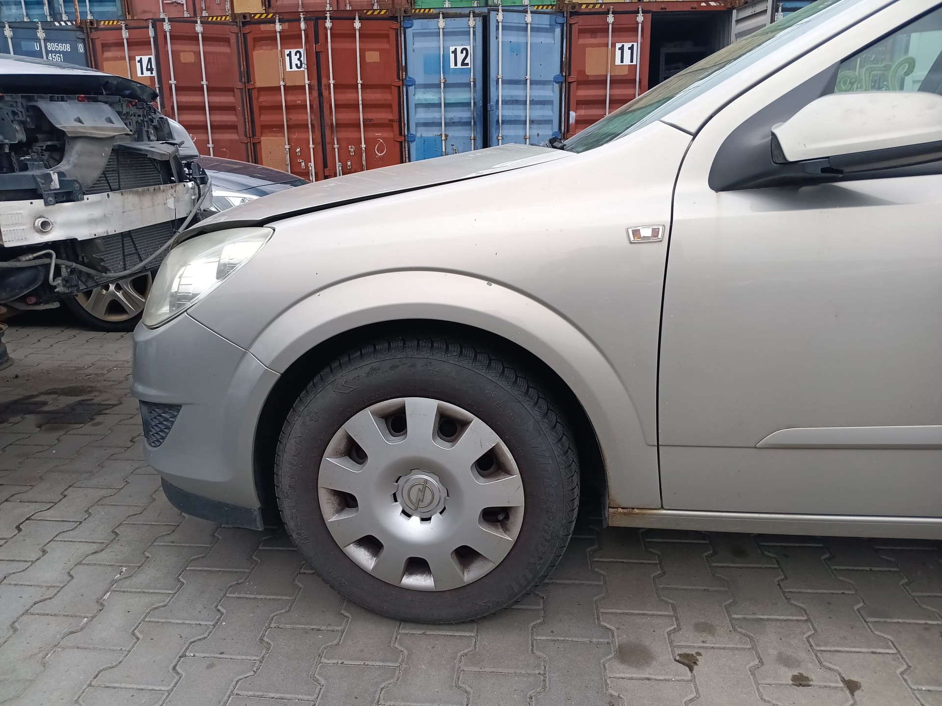 front_left_fender