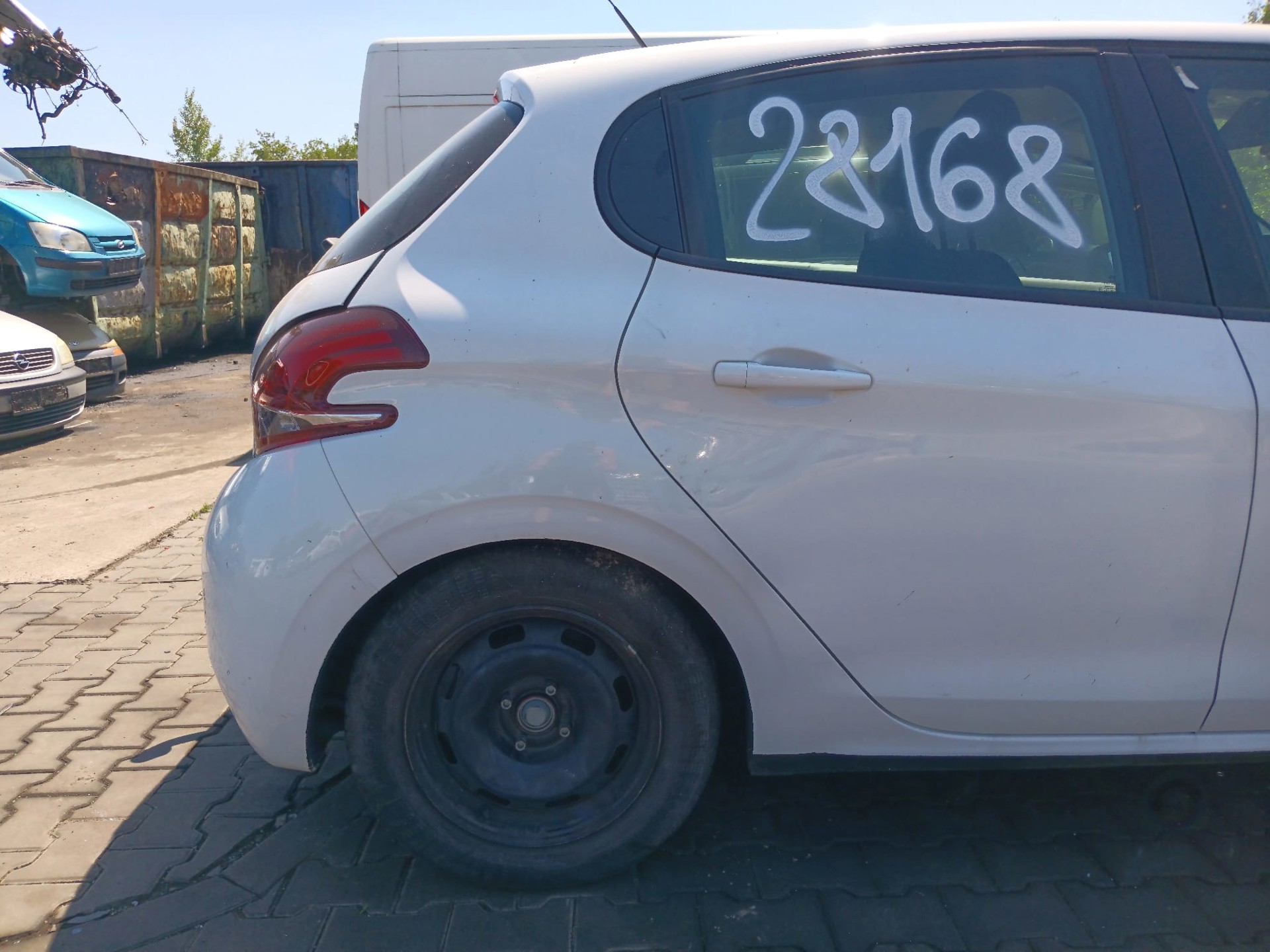 rear_right_fender