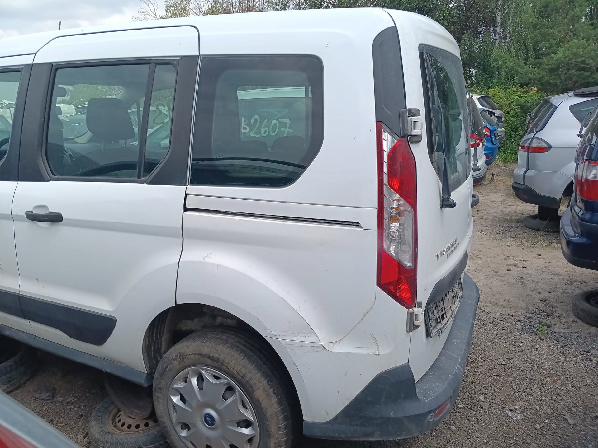 rear_left_fender