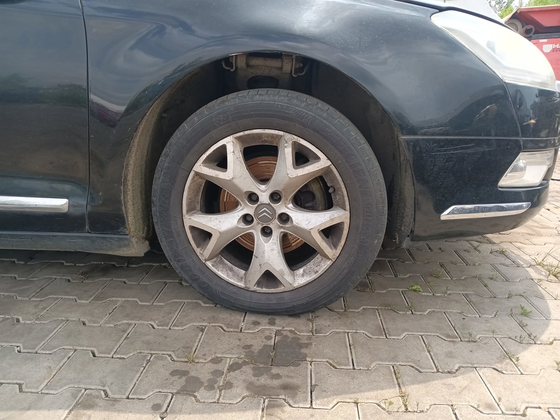 front_right_wheel