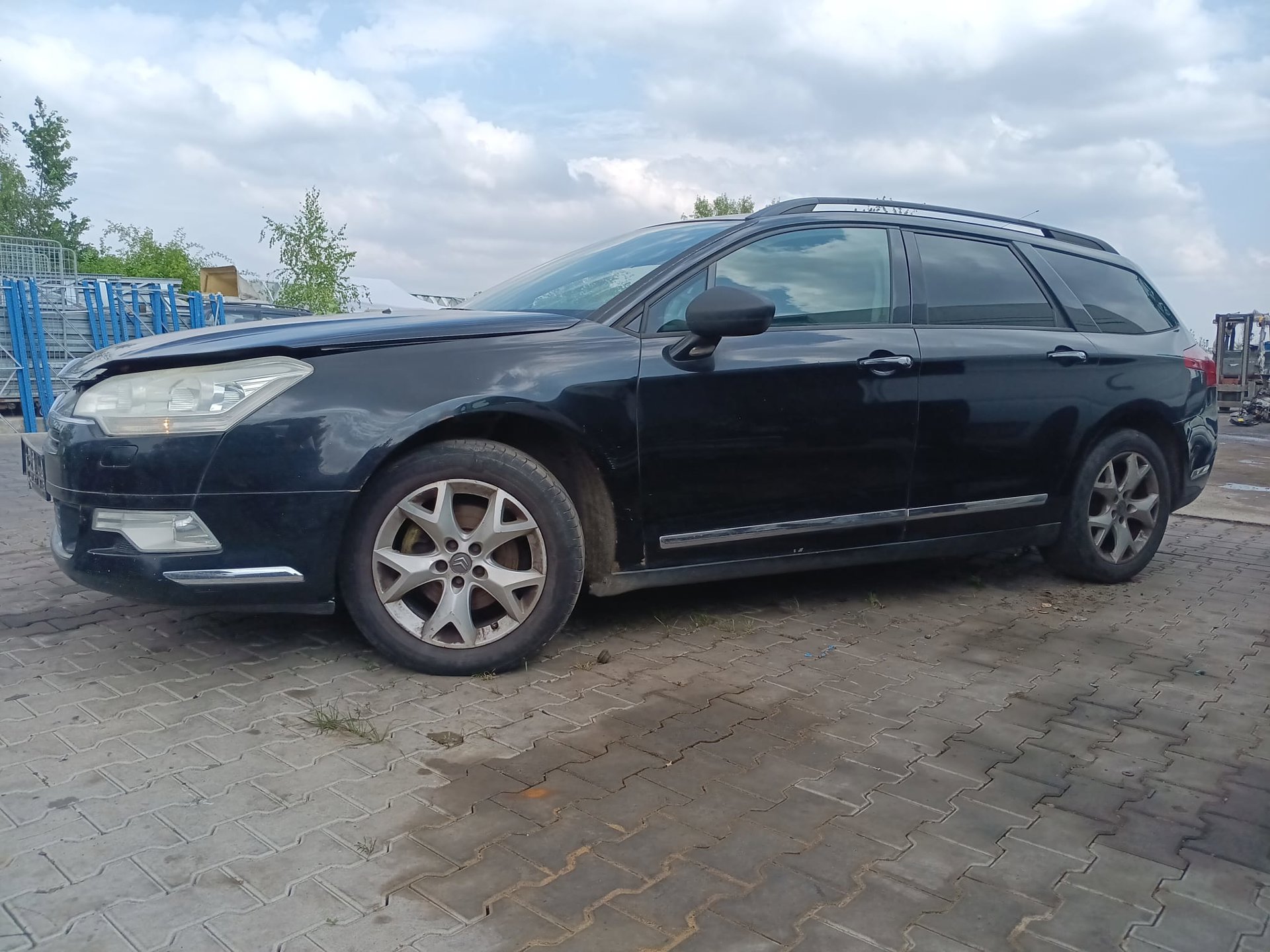 left_side_view