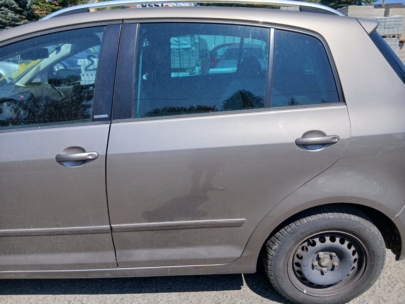 left_rear_door