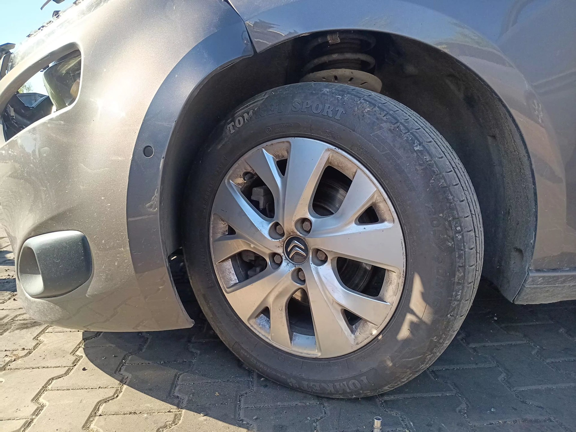 front_left_wheel