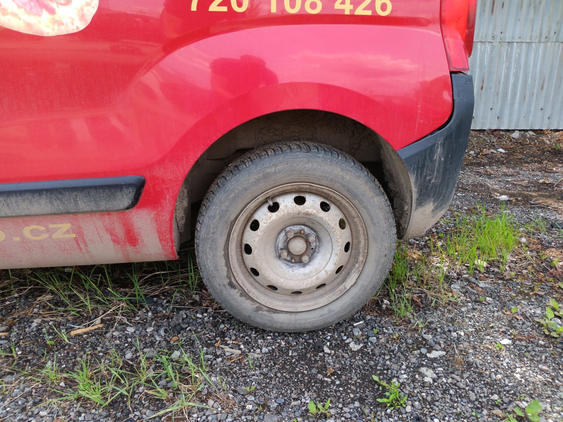 rear_left_wheel