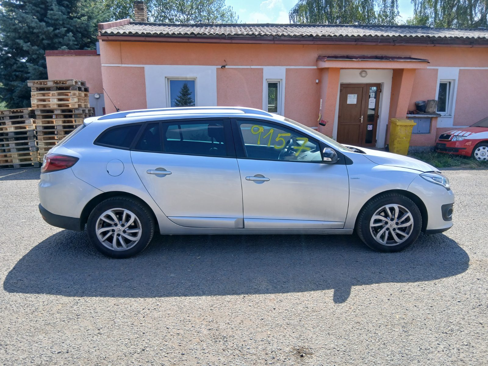 right_side_view