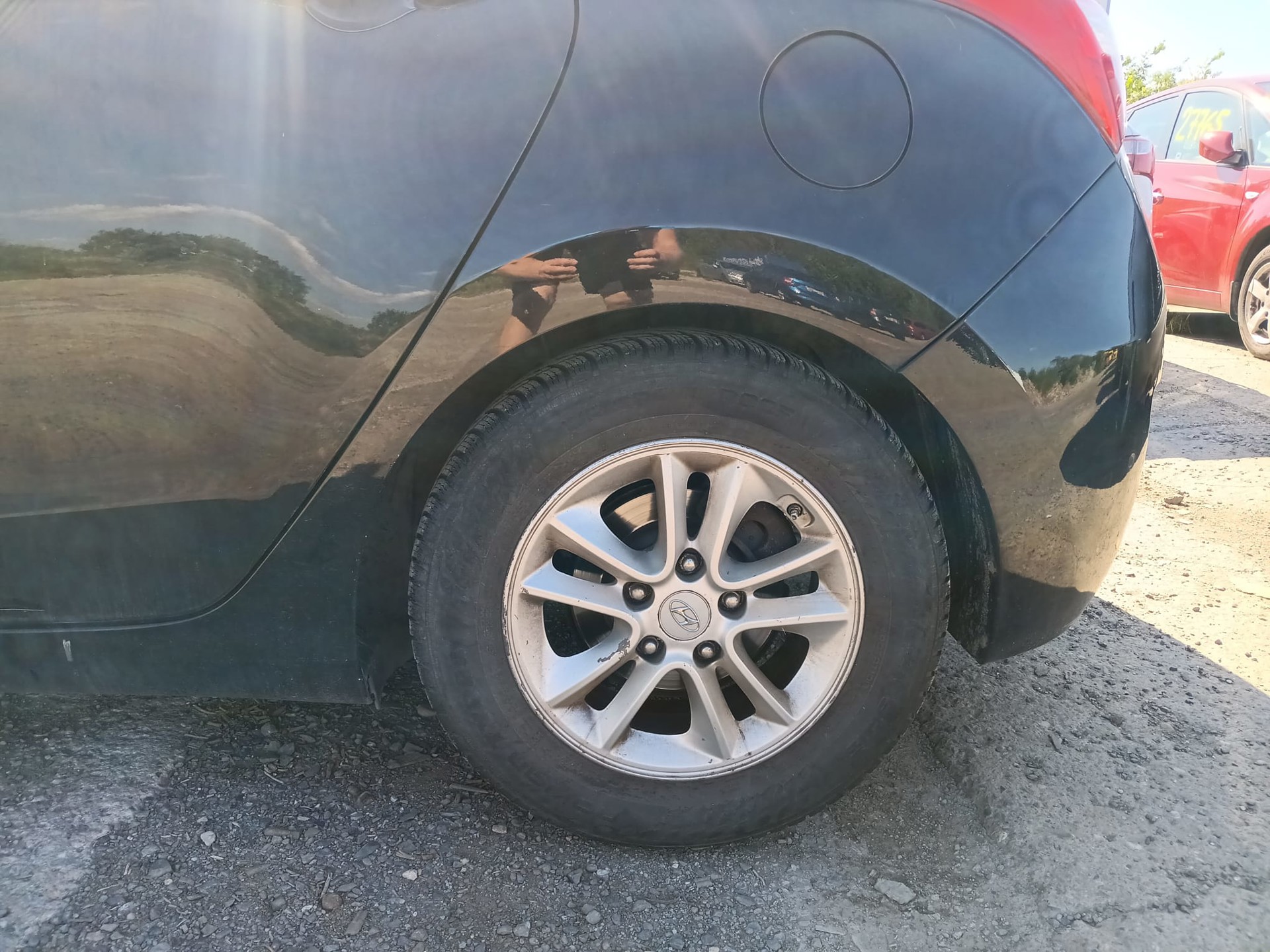 rear_left_wheel
