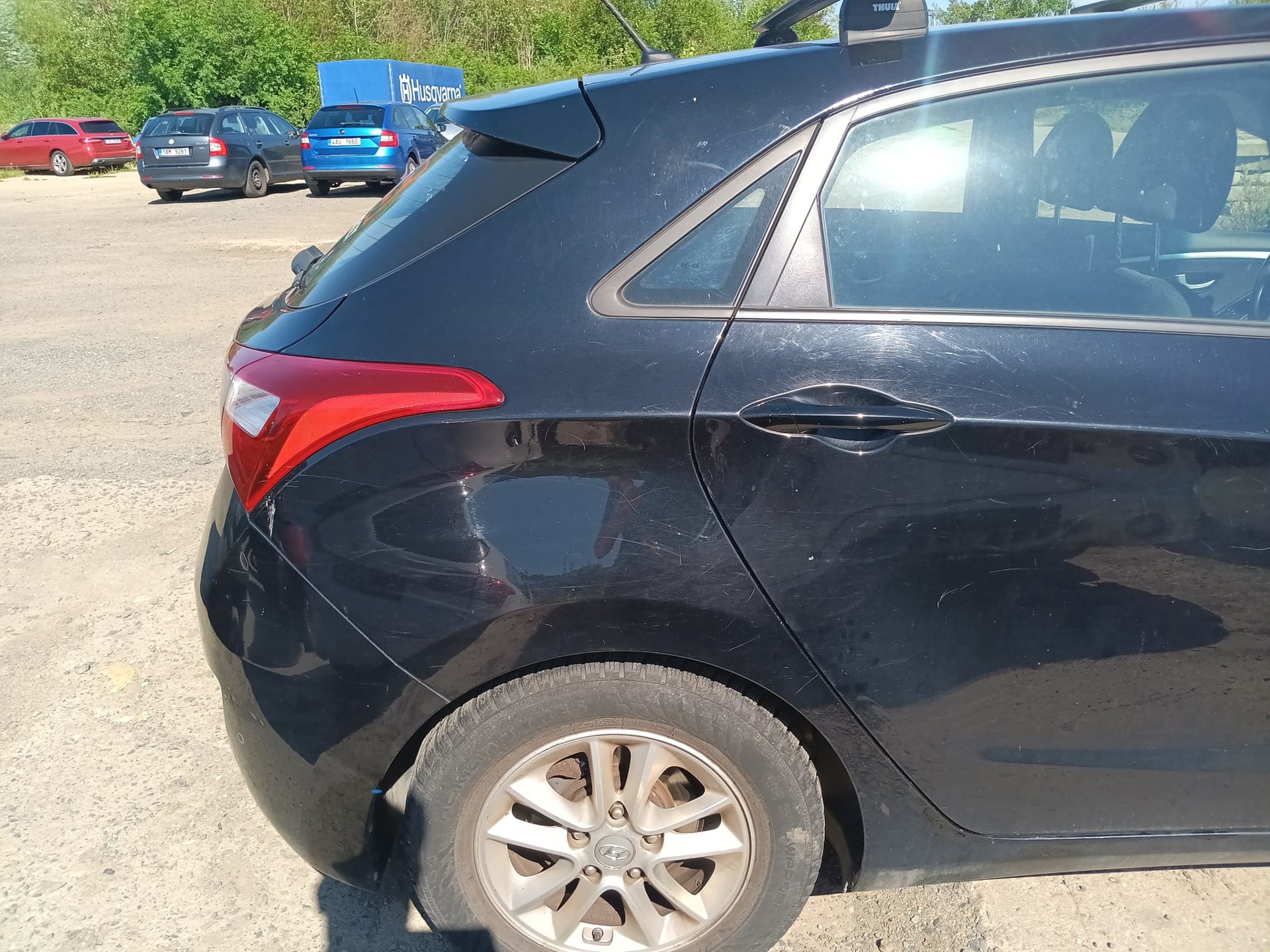 rear_right_fender